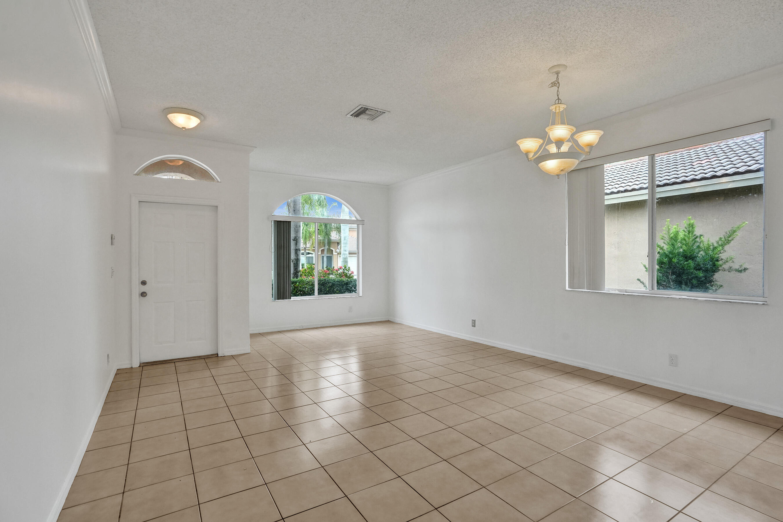 3717 Pebblebrook, Coconut Creek FL 33073