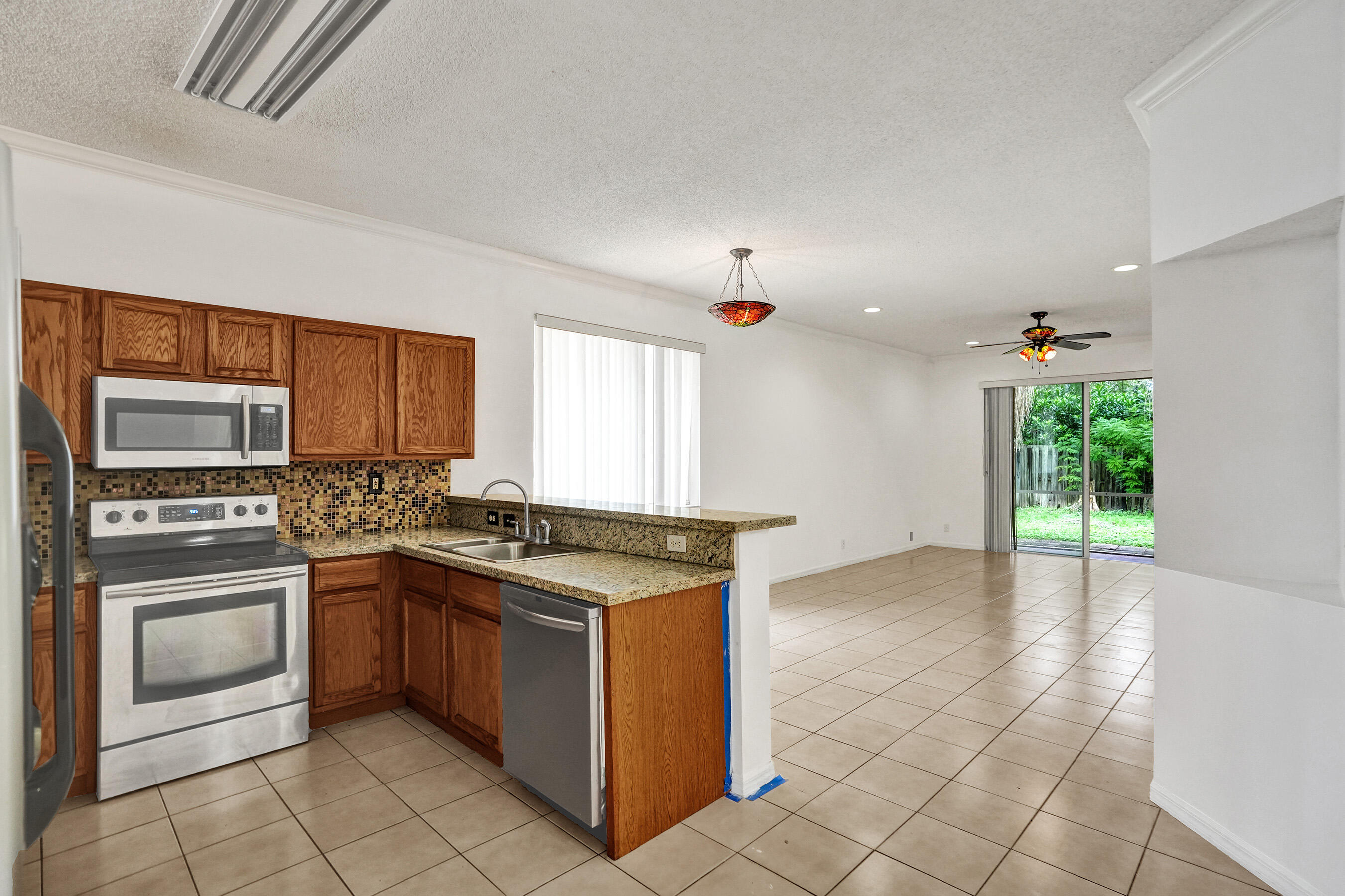 3717 Pebblebrook, Coconut Creek FL 33073