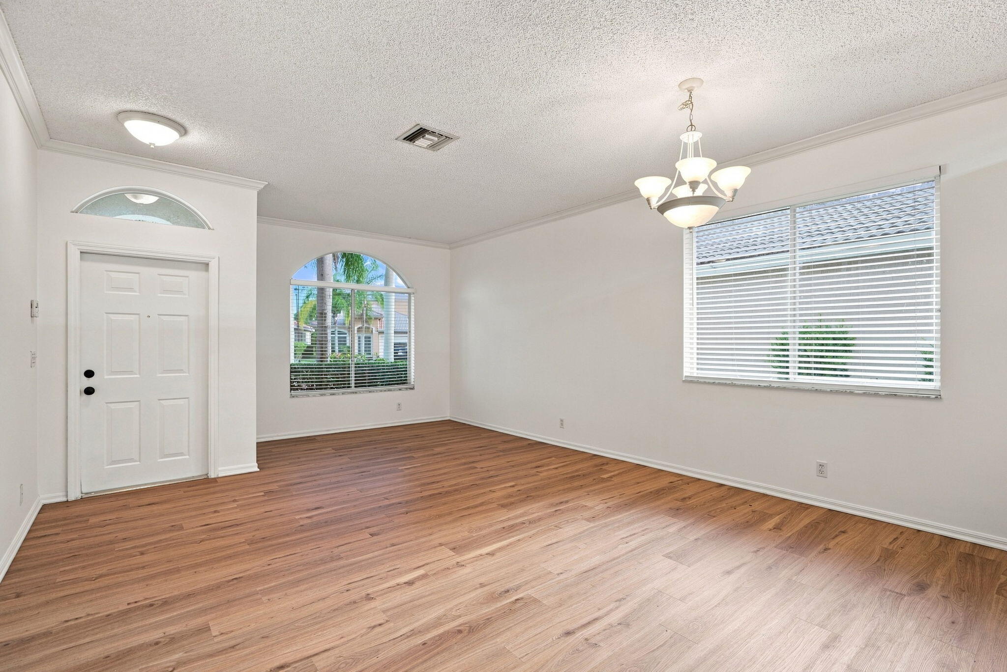 3717 Pebblebrook, Coconut Creek FL 33073