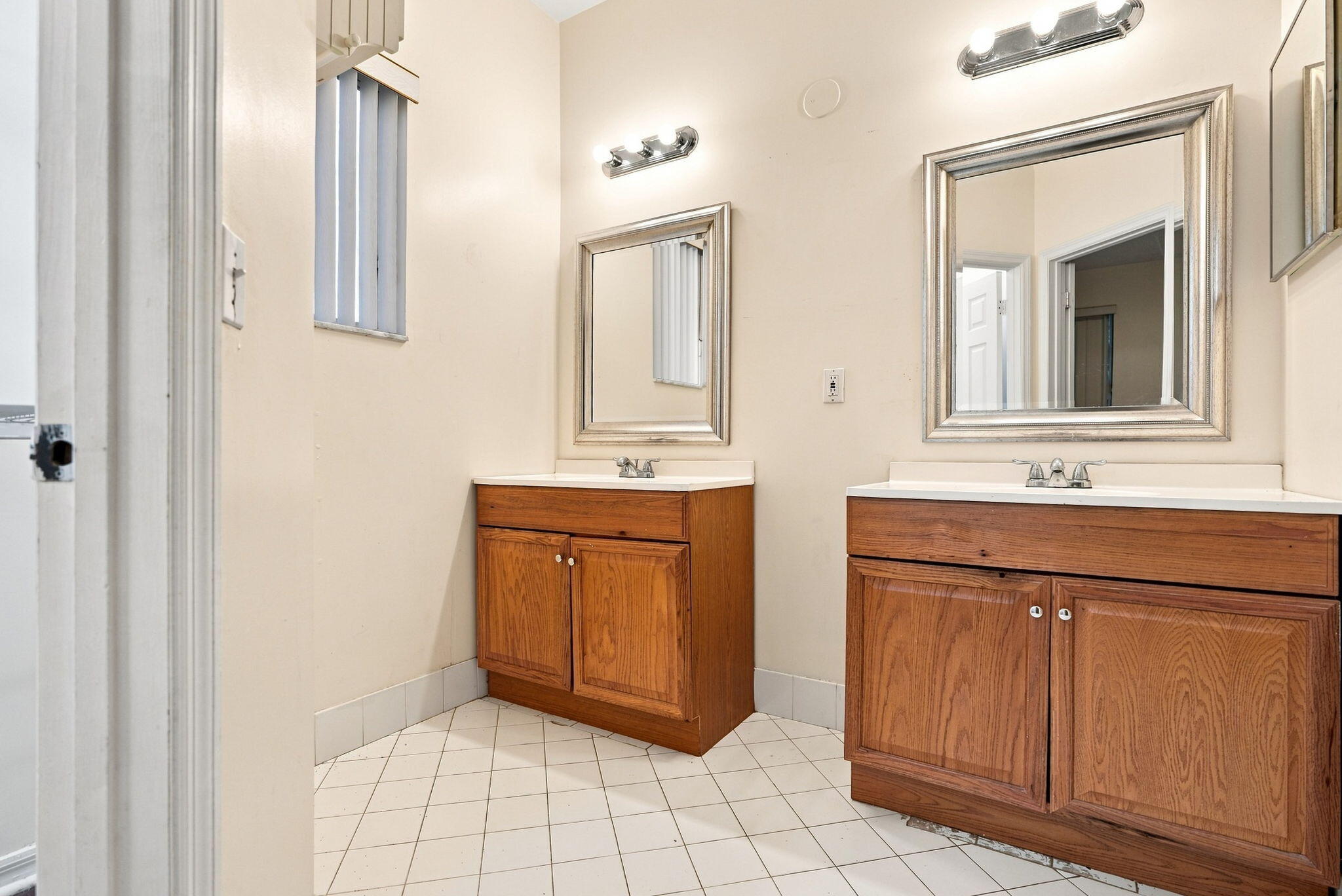 3717 Pebblebrook, Coconut Creek FL 33073