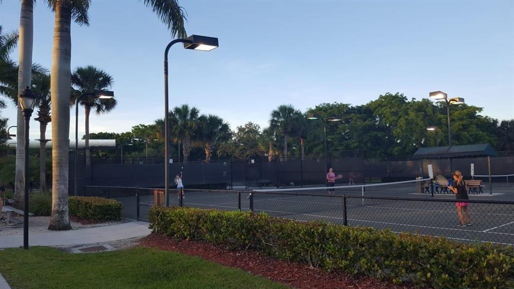 8207 NW 128th #18-b, Parkland FL 33076