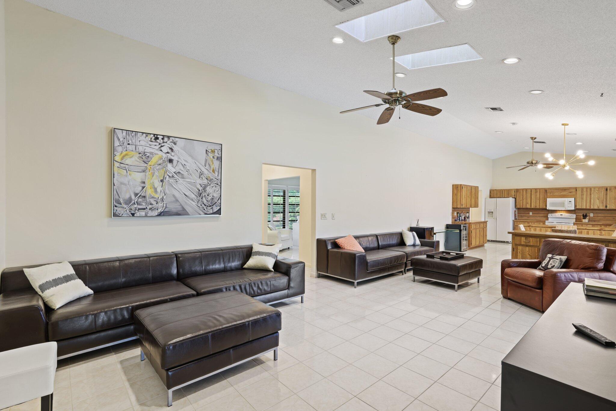970 Orchid, Gulf Stream FL 33483