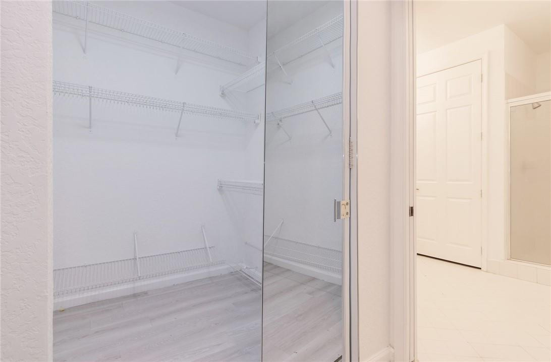 2692 Center Ct #2-32, Weston FL 33332