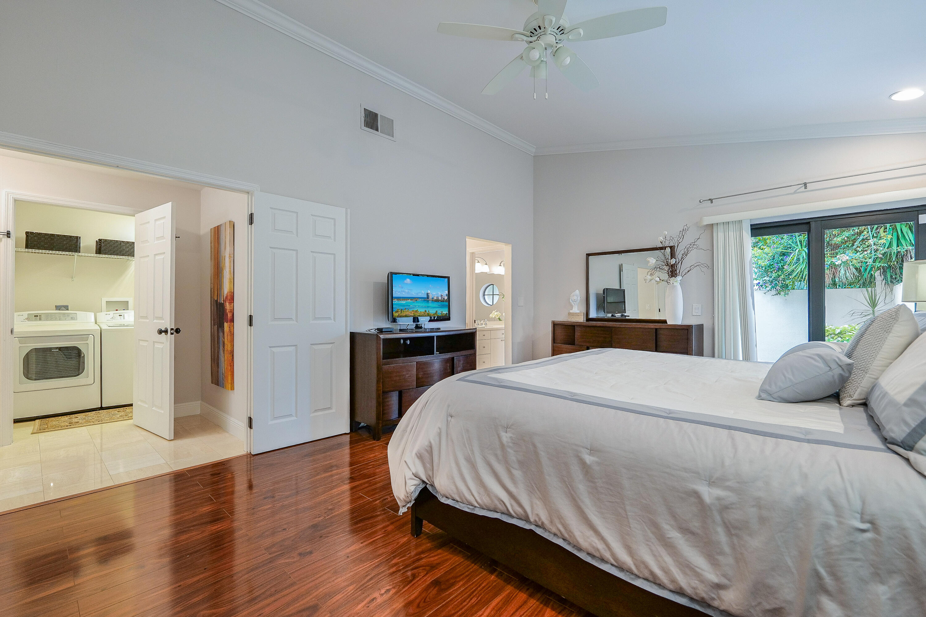 23264 N Mirabella Cir, Boca Raton FL 33433