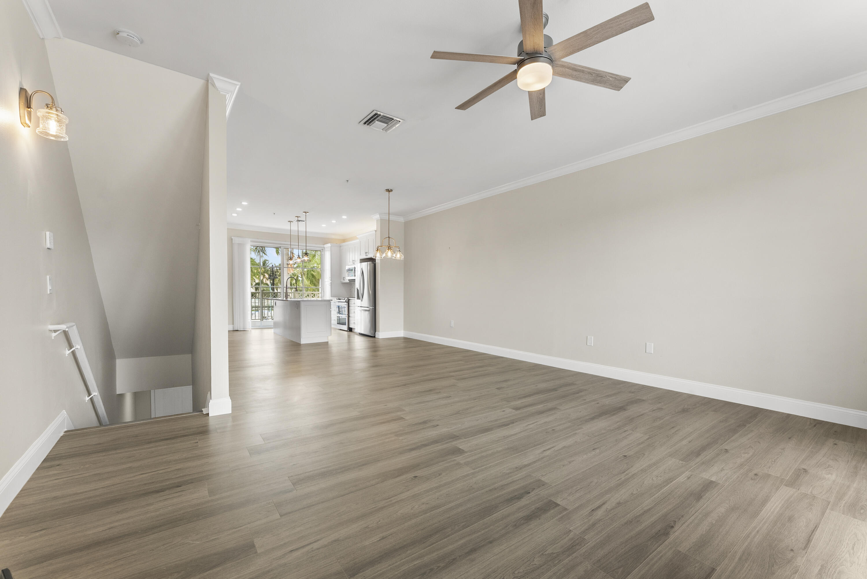 643 Casa Loma, Boynton Beach FL 33435