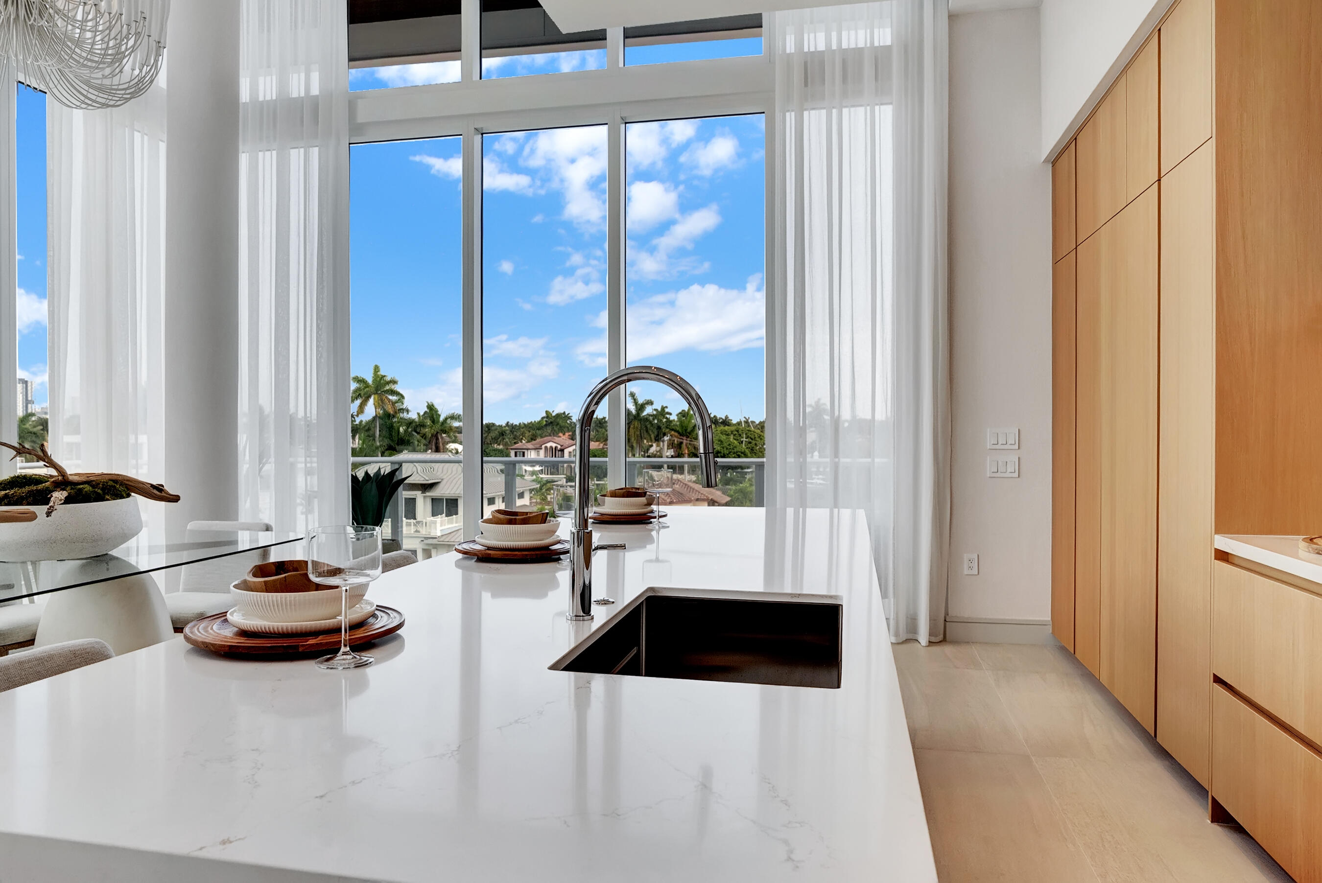 2321 SE 17th #401, Fort Lauderdale FL 33316