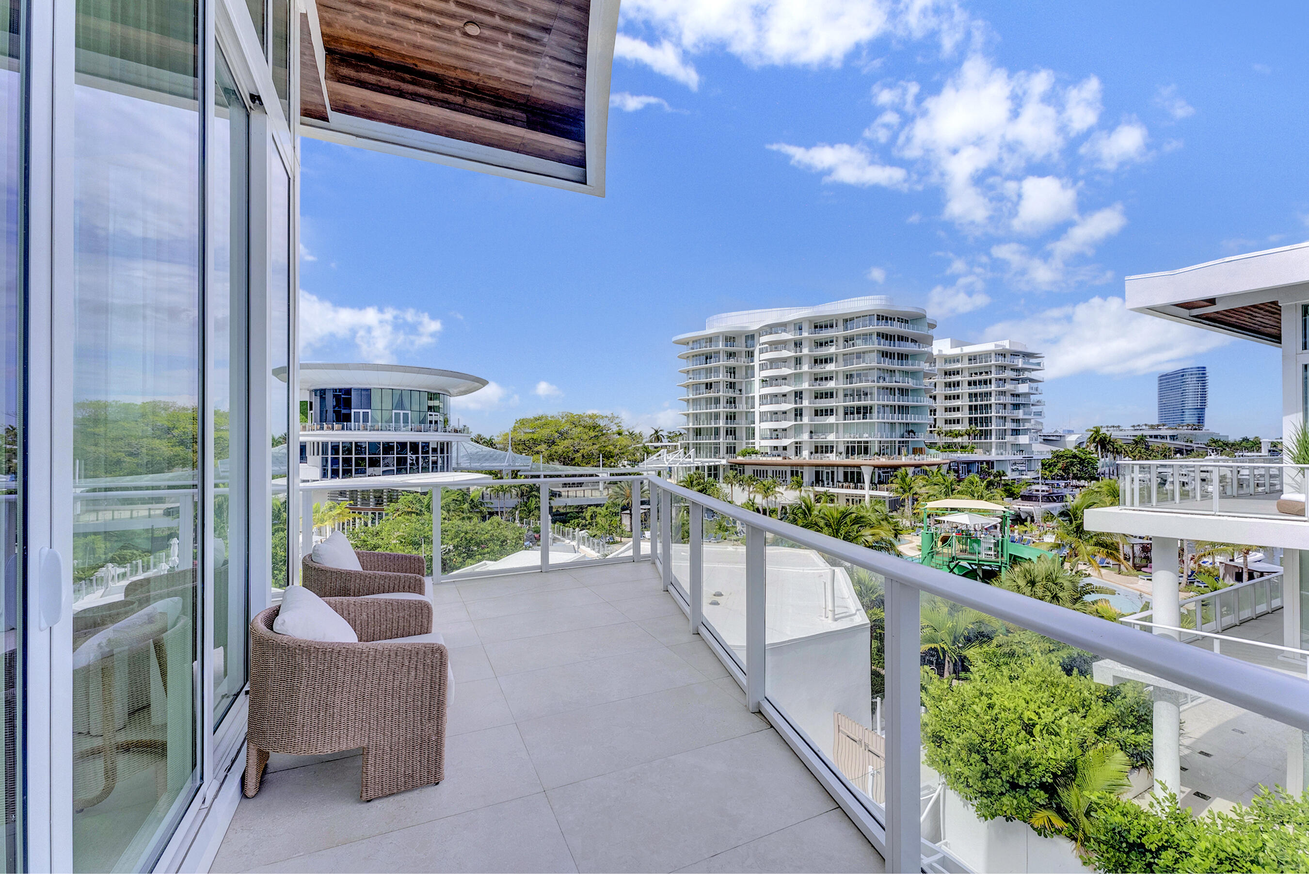 2321 SE 17th #401, Fort Lauderdale FL 33316
