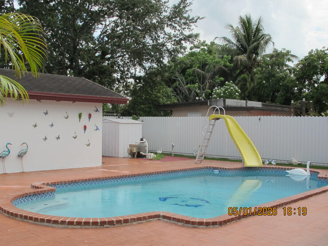 2828 SW 2nd, Miami FL 33135