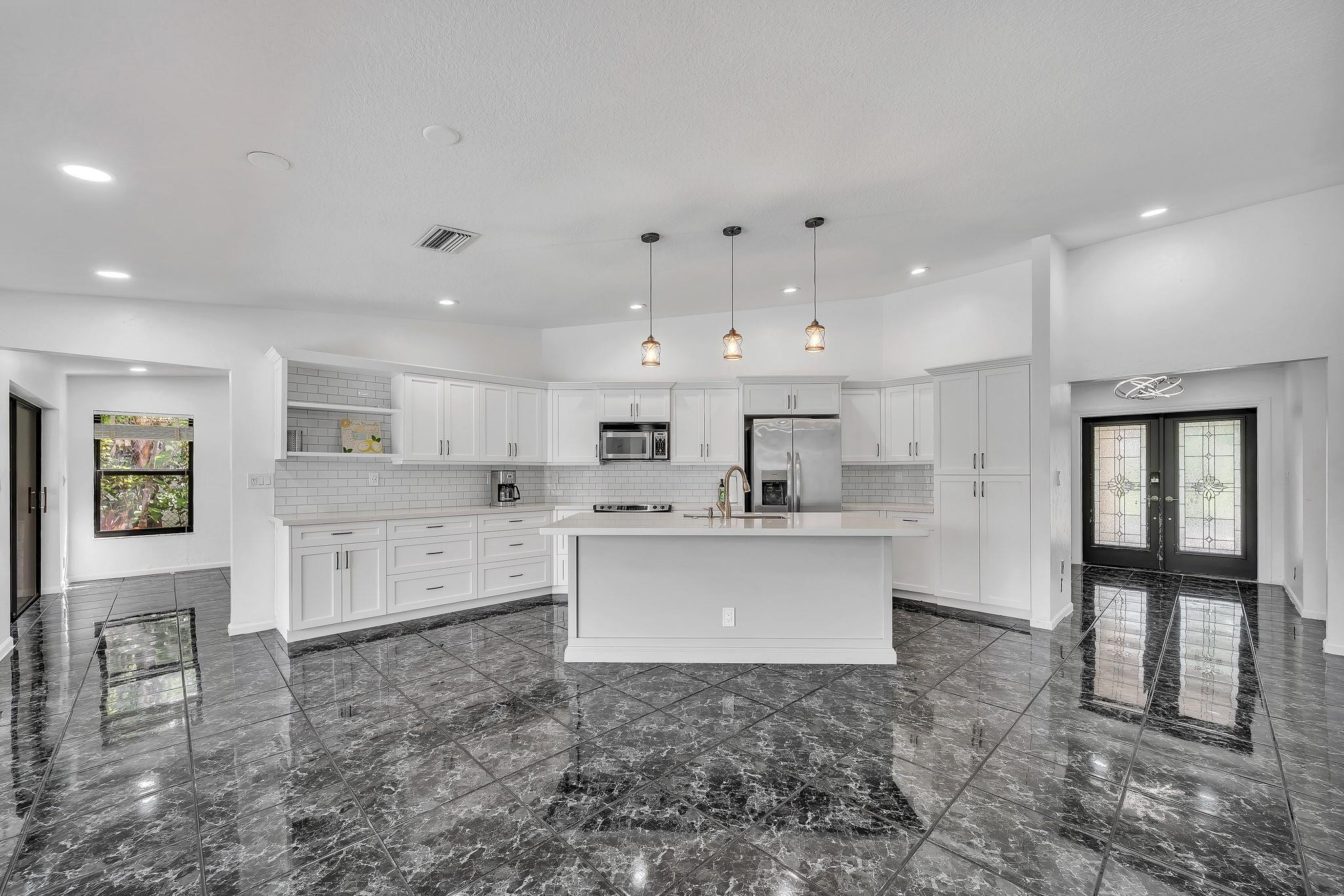 303 NW 105th, Coral Springs FL 33071