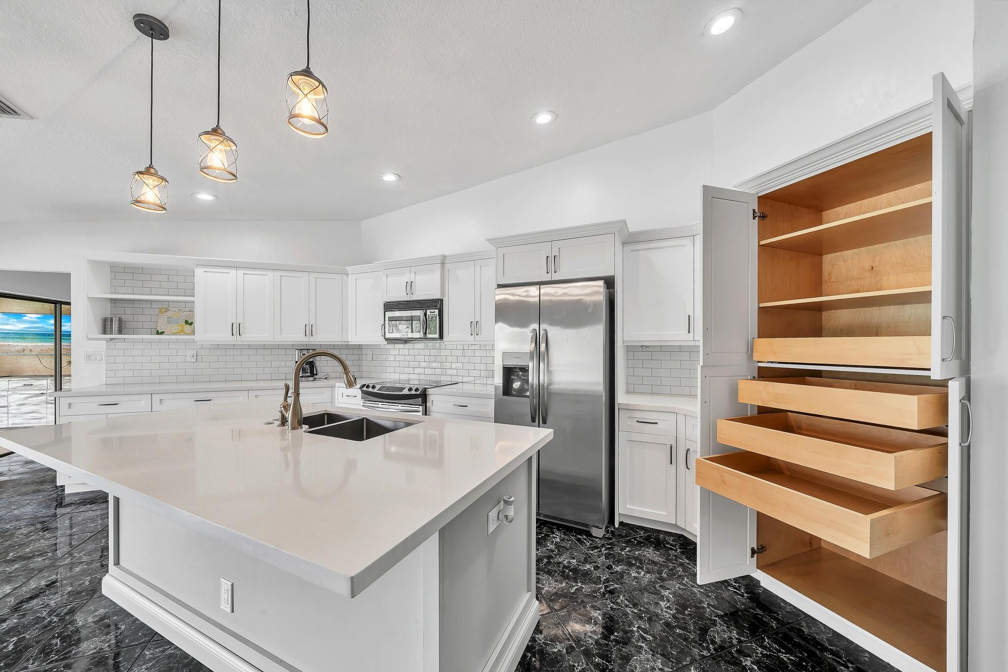 303 NW 105th, Coral Springs FL 33071