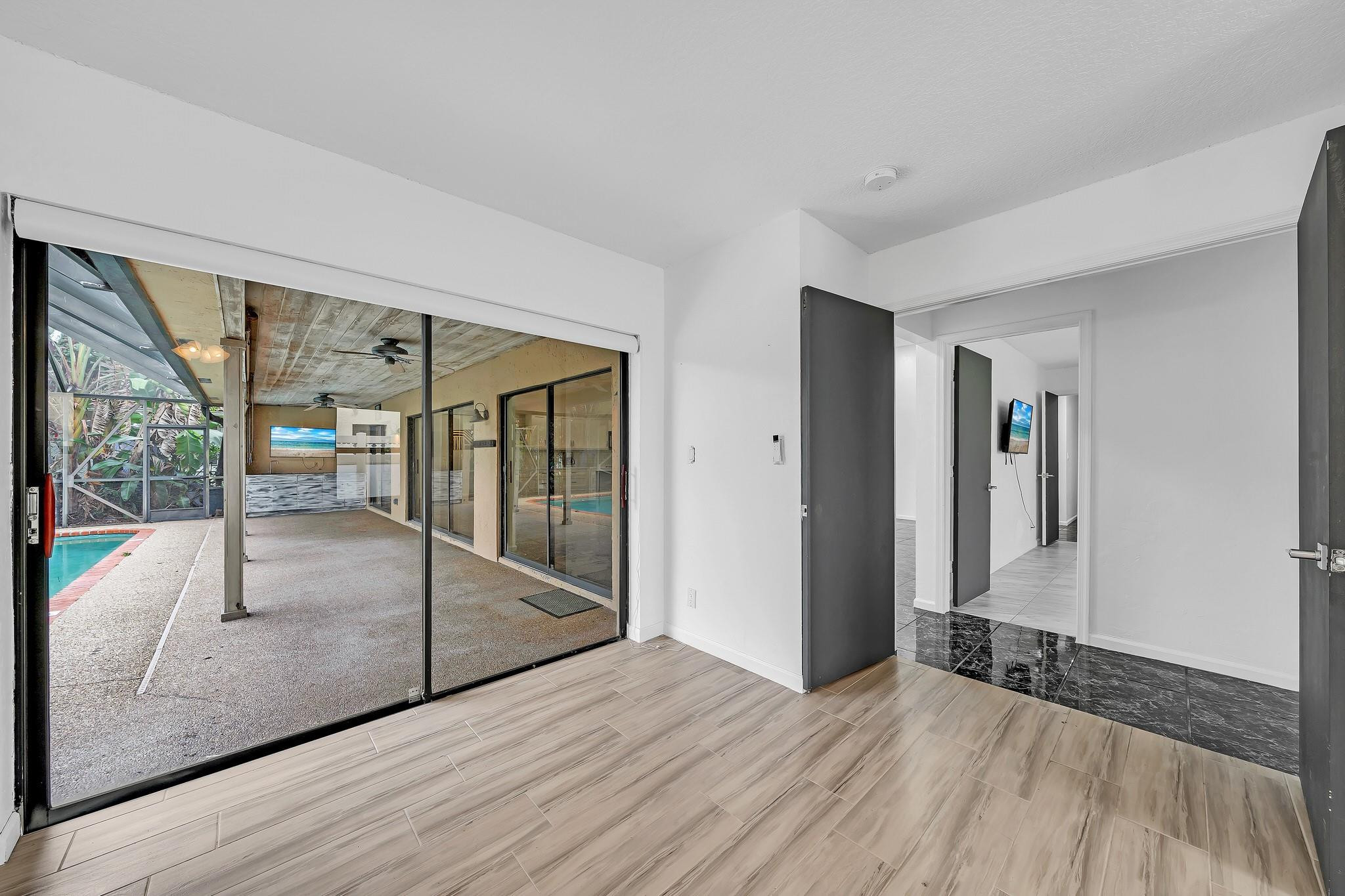 303 NW 105th, Coral Springs FL 33071
