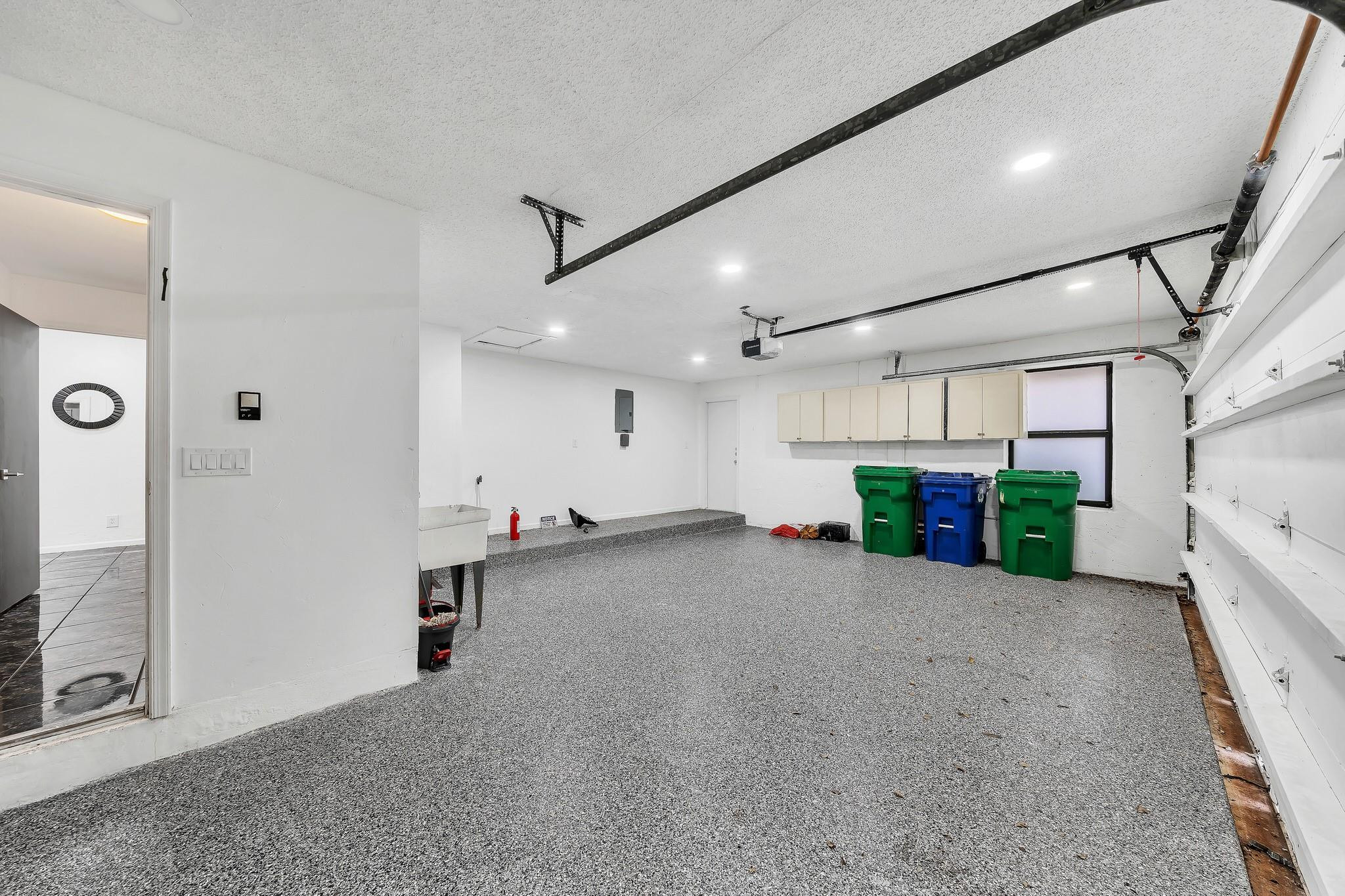 303 NW 105th, Coral Springs FL 33071