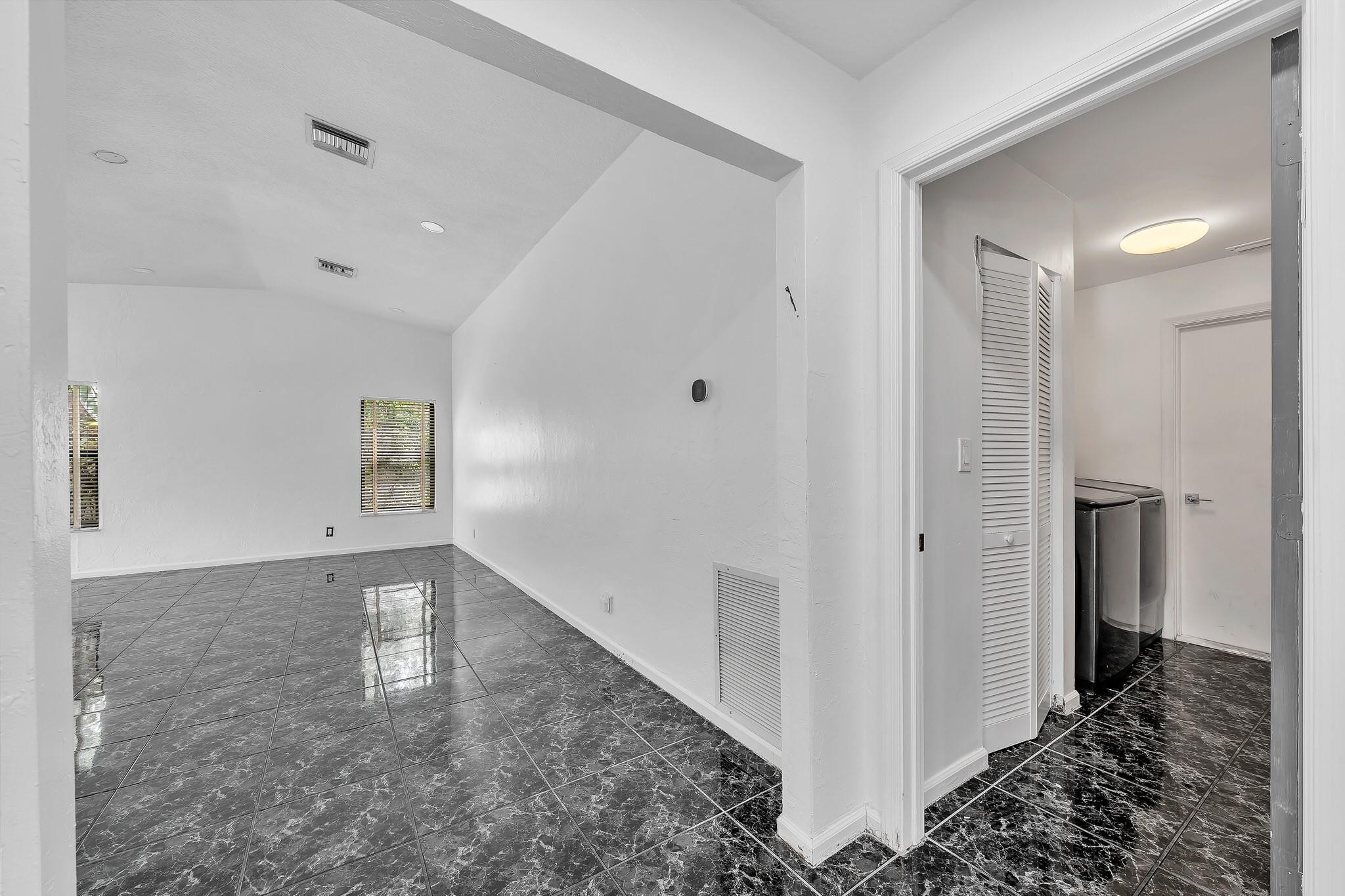303 NW 105th, Coral Springs FL 33071