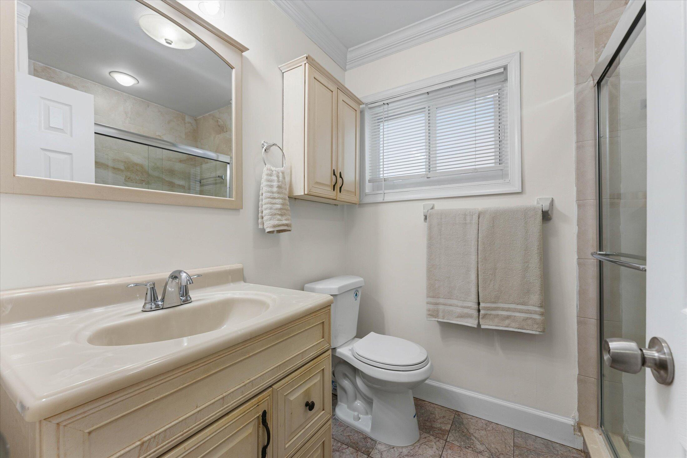 6515 SW 8th, North Lauderdale FL 33068