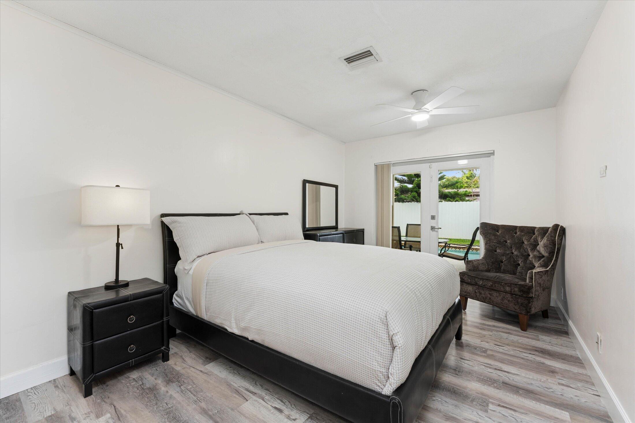 6515 SW 8th, North Lauderdale FL 33068