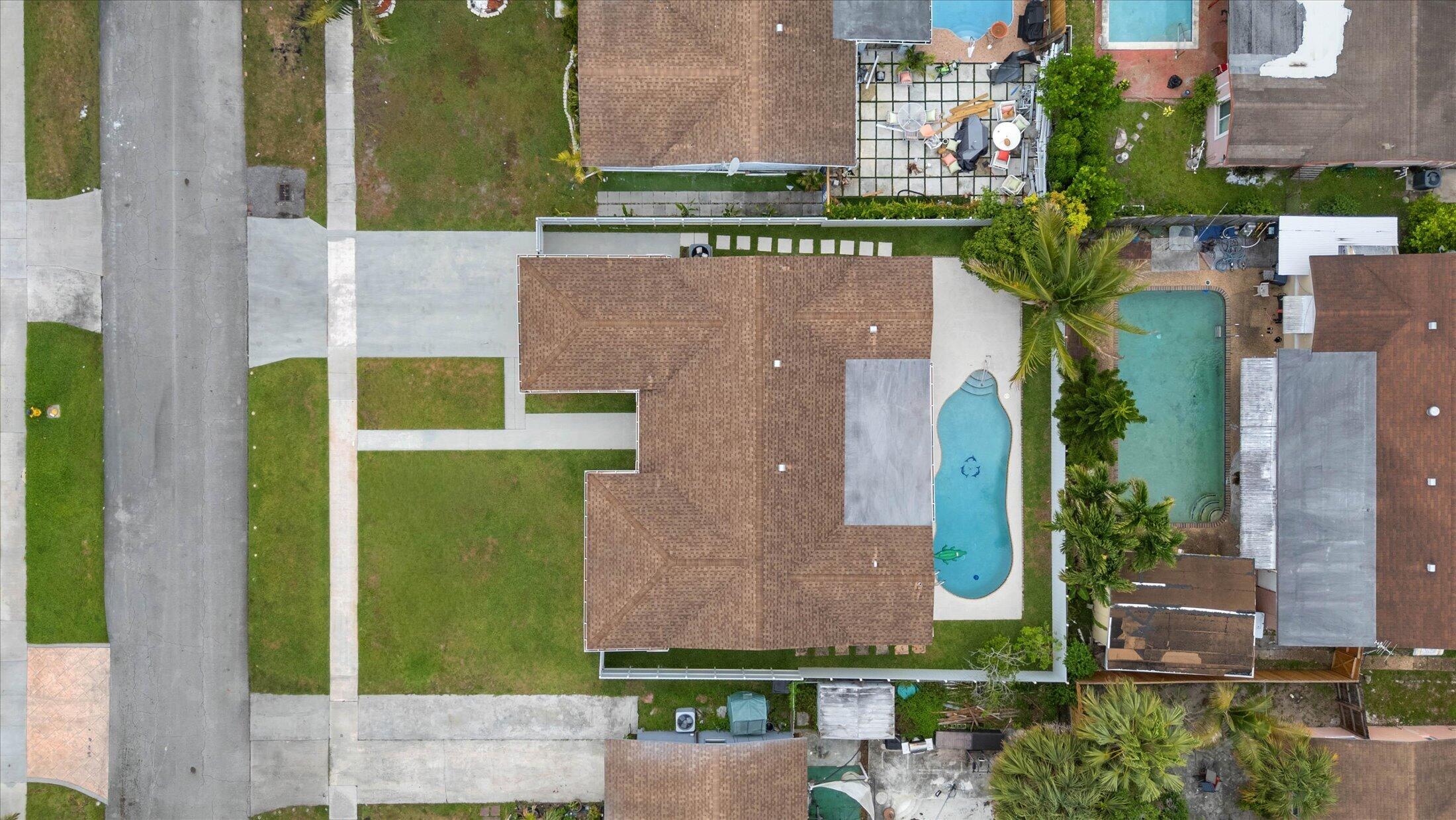 6515 SW 8th, North Lauderdale FL 33068