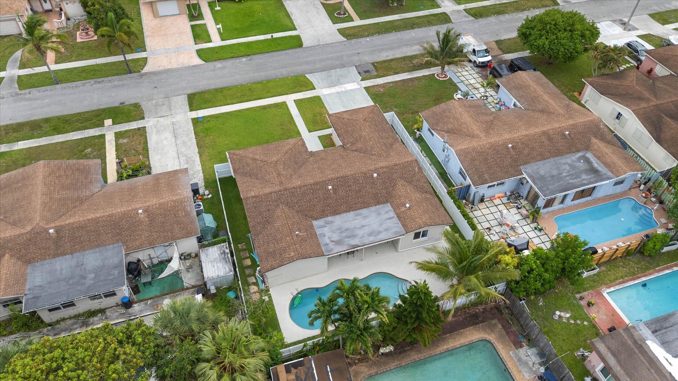 6515 SW 8th, North Lauderdale FL 33068