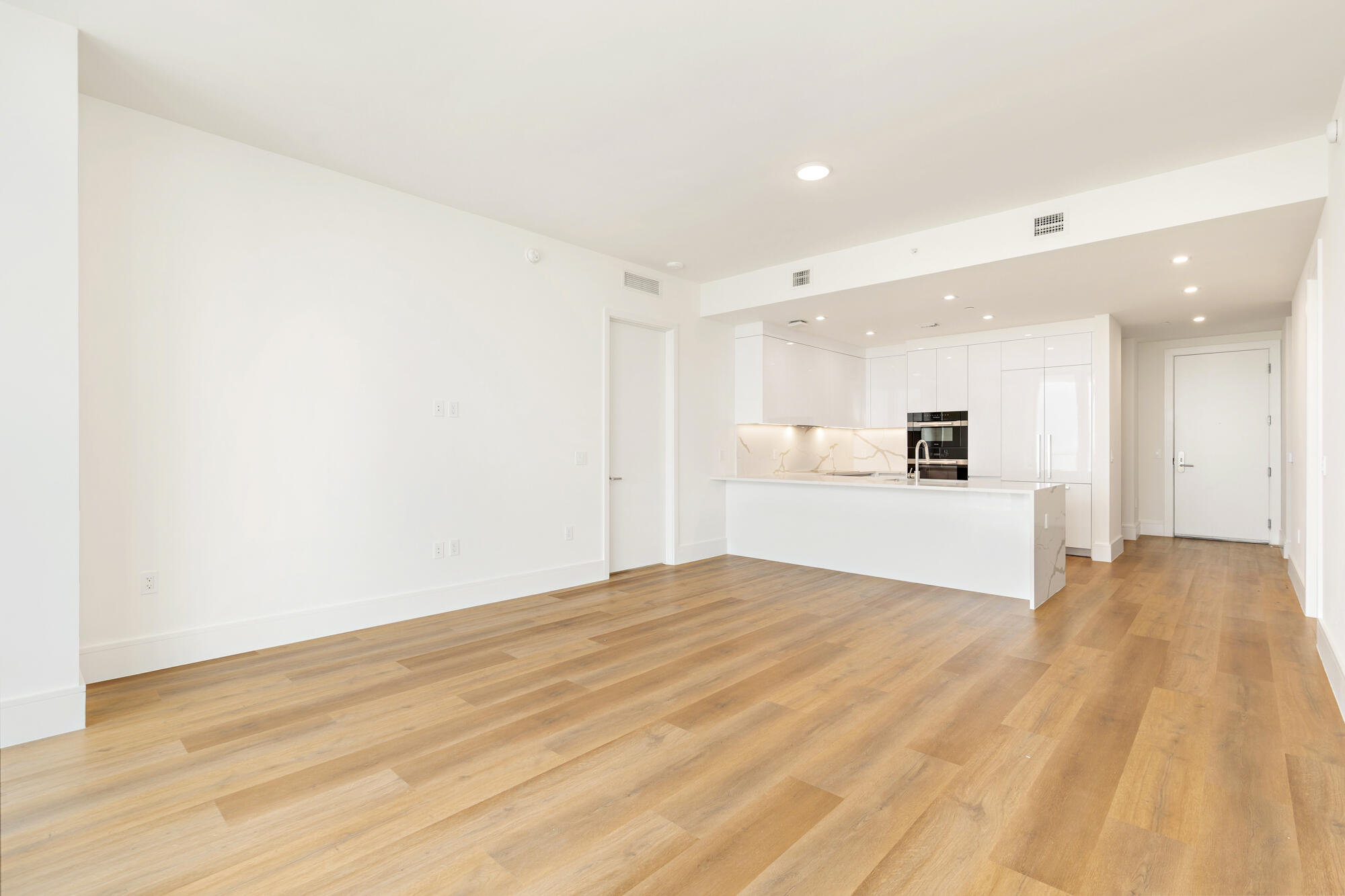 220 Lake Shore #1809, Lake Park FL 33403