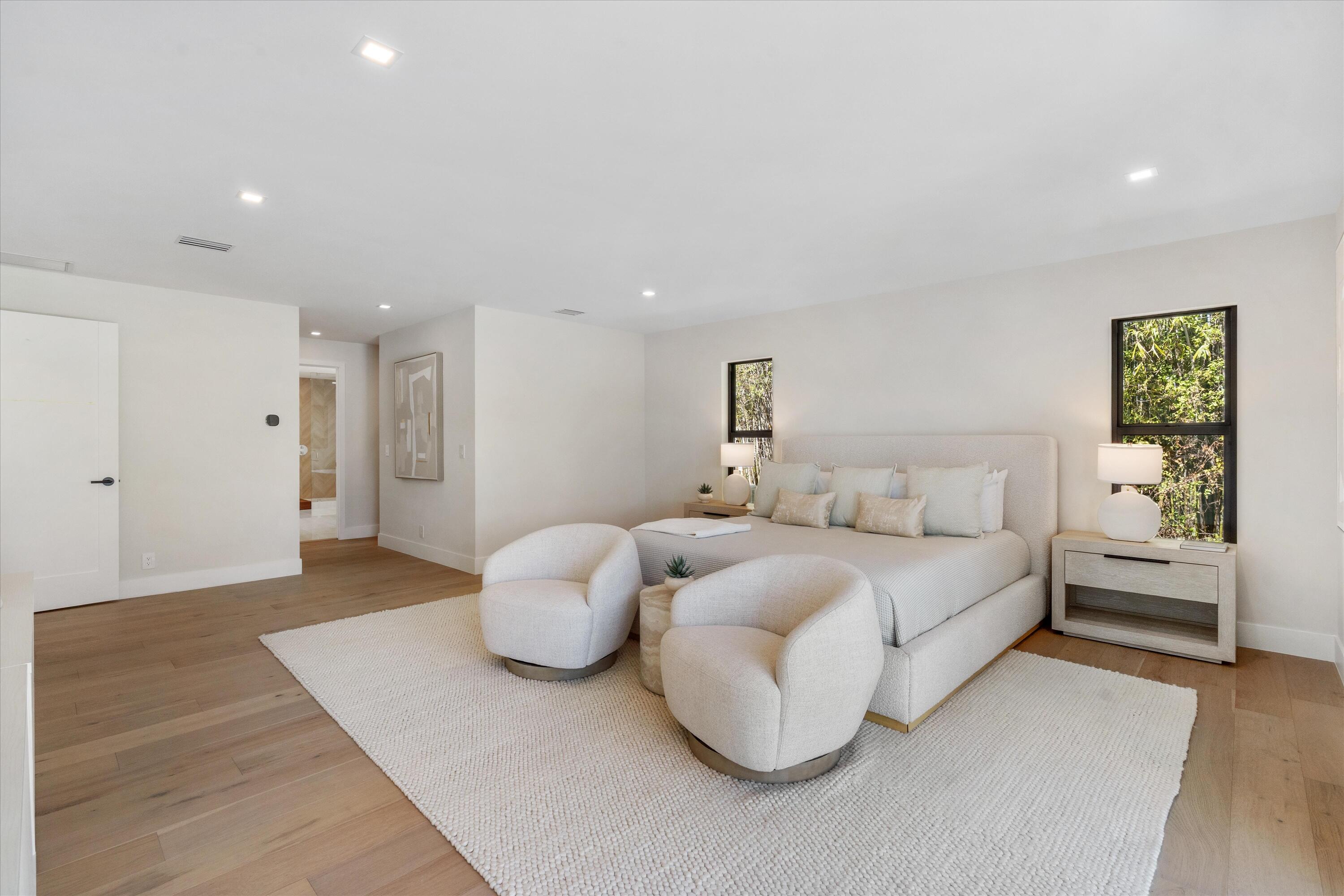 868 Country Club, North Palm Beach FL 33408