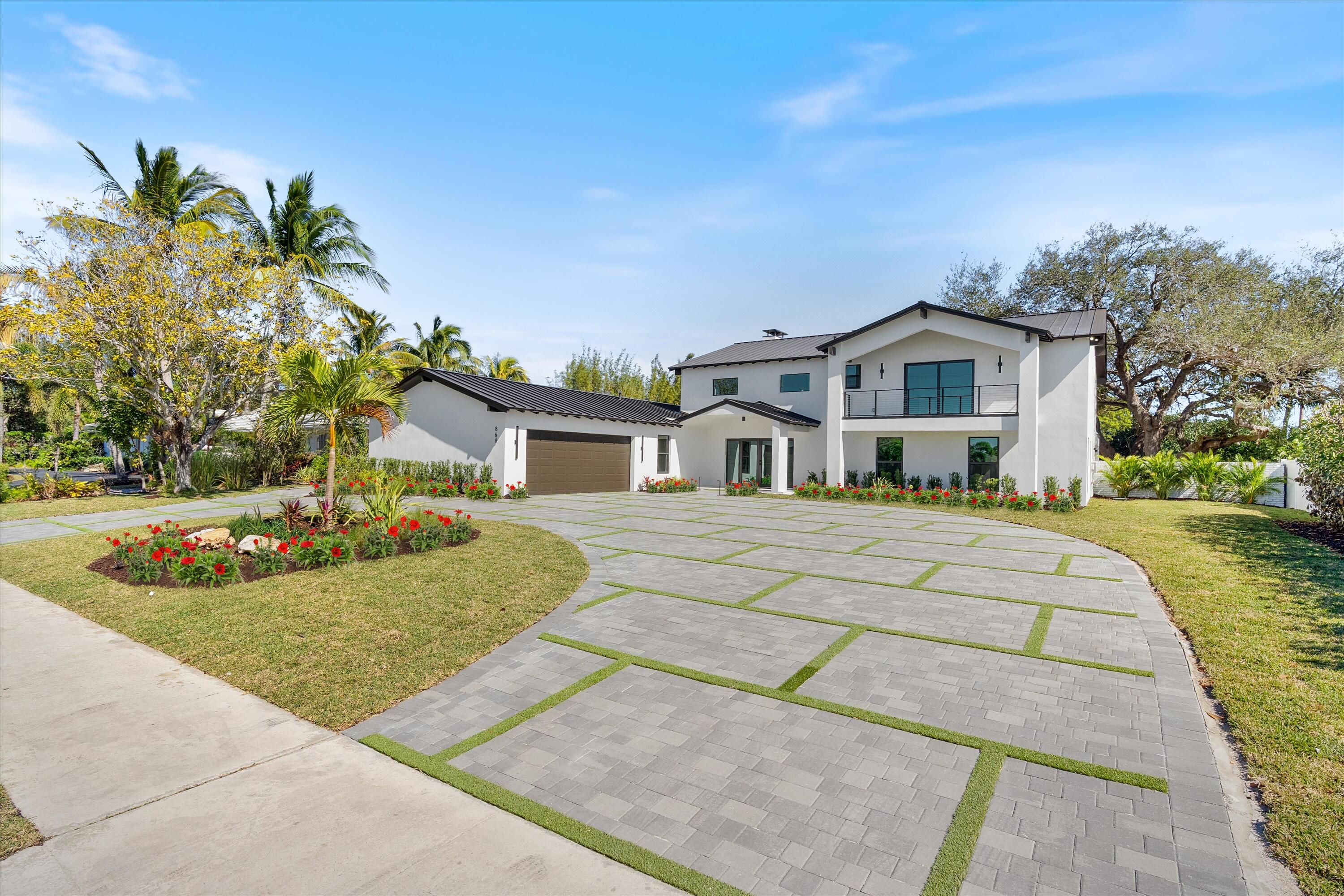 868 Country Club, North Palm Beach FL 33408