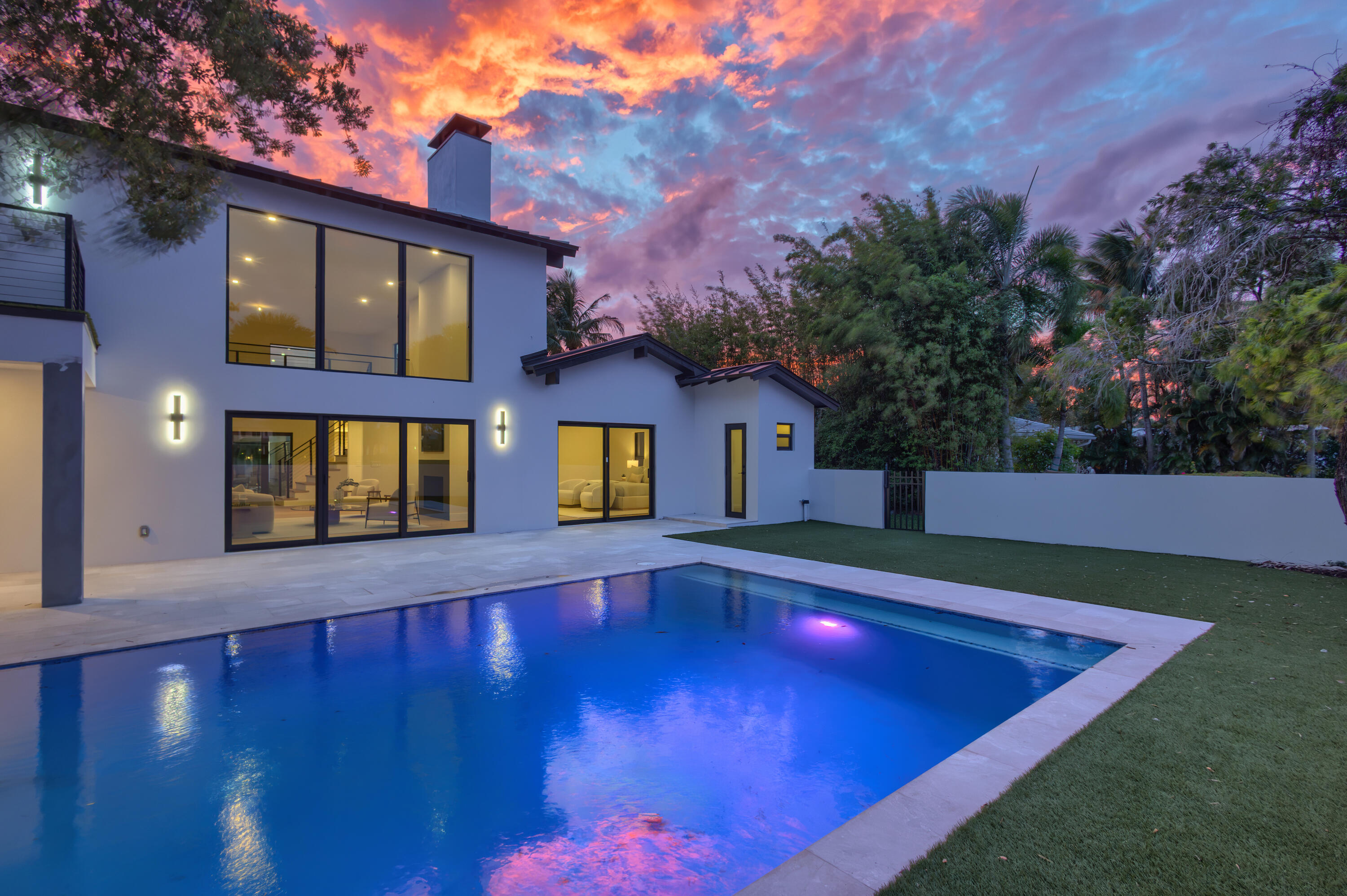 868 Country Club, North Palm Beach FL 33408