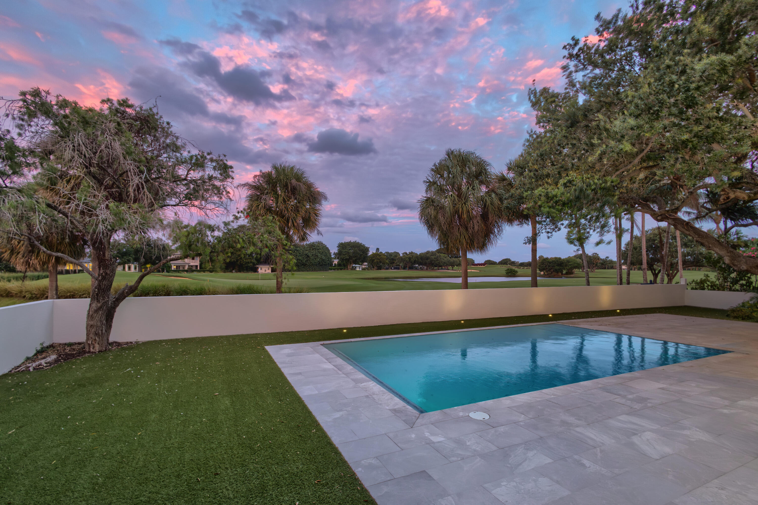 868 Country Club, North Palm Beach FL 33408