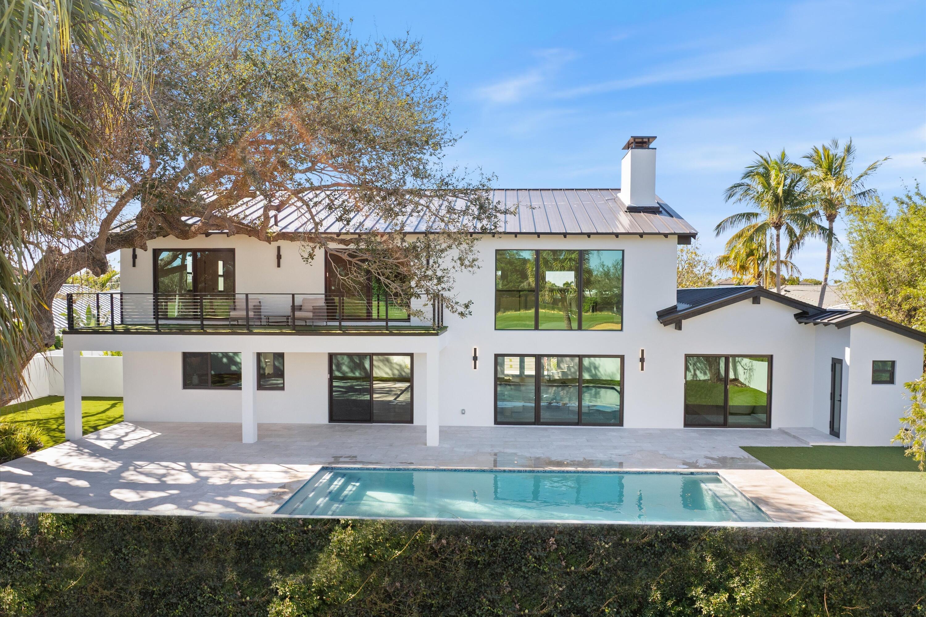 868 Country Club, North Palm Beach FL 33408