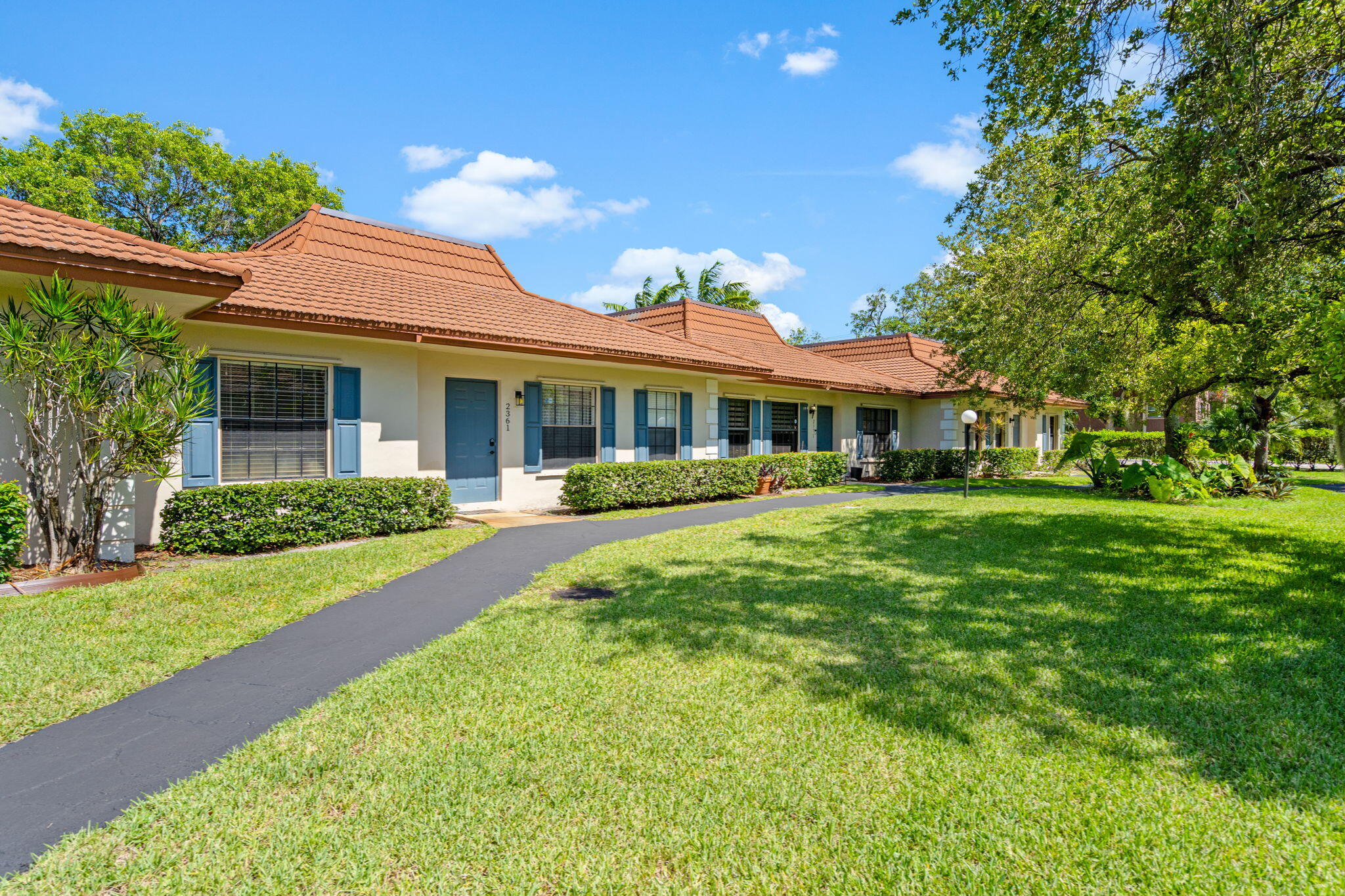 2361 SW 70th #47, Davie FL 33317