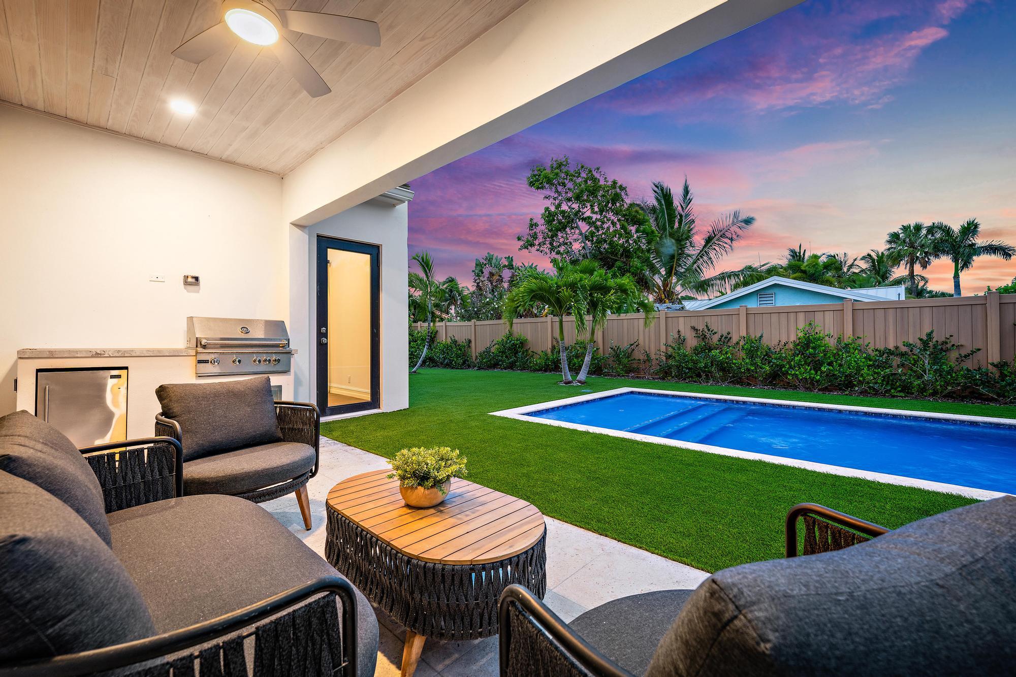 309 Cascade, Palm Beach Shores FL 33404