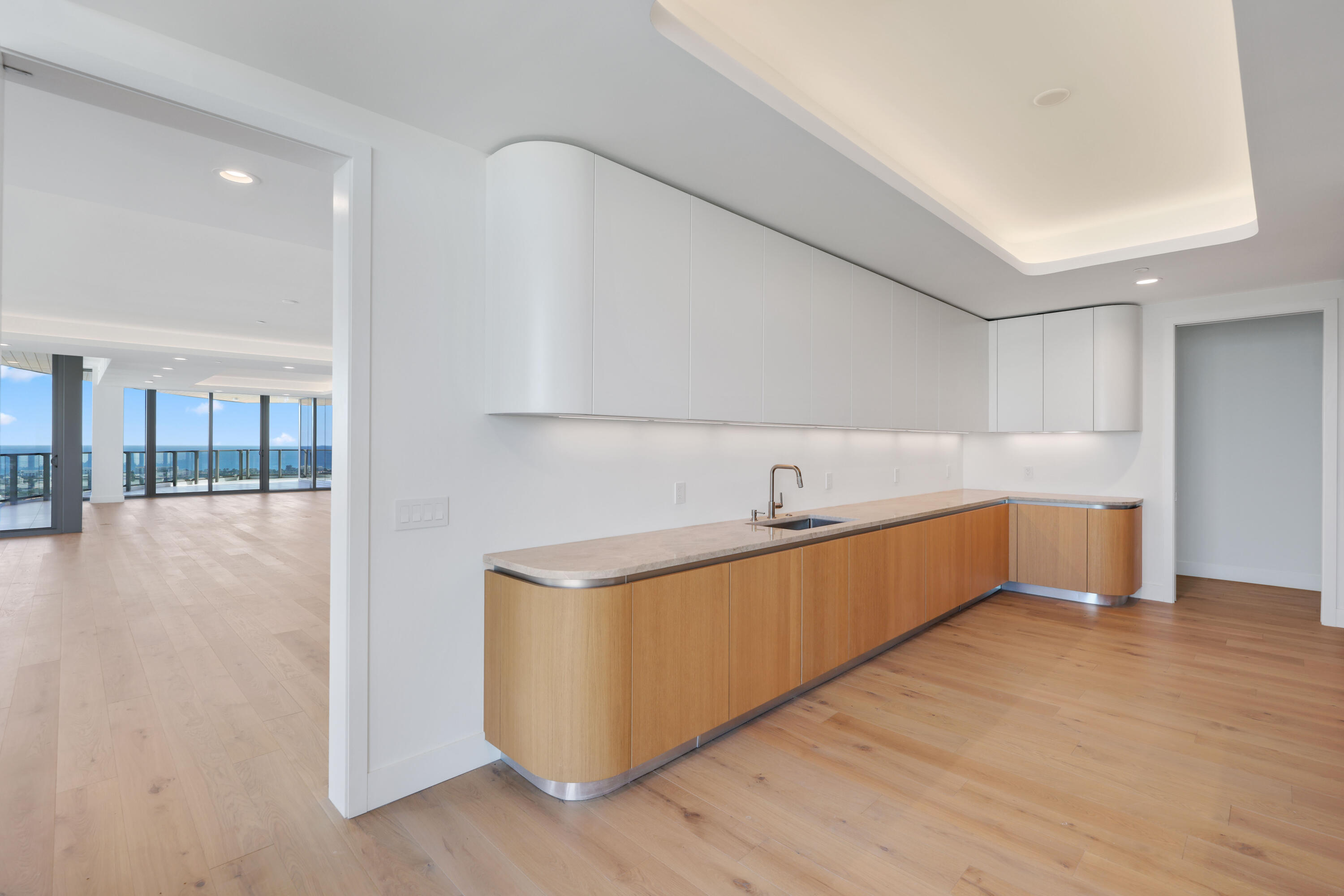1333 S Flagler #2301, West Palm Beach FL 33401