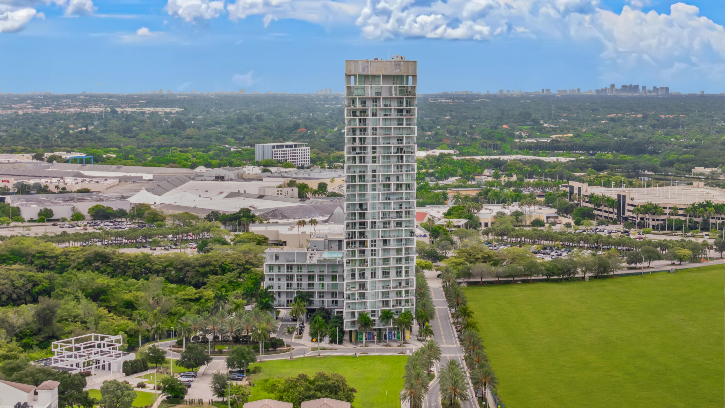 2000 Metropica #214, Sunrise FL 33323
