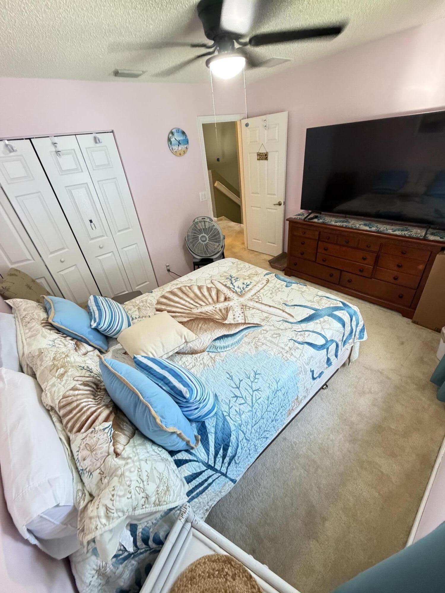 6718 Duval, West Palm Beach FL 33411