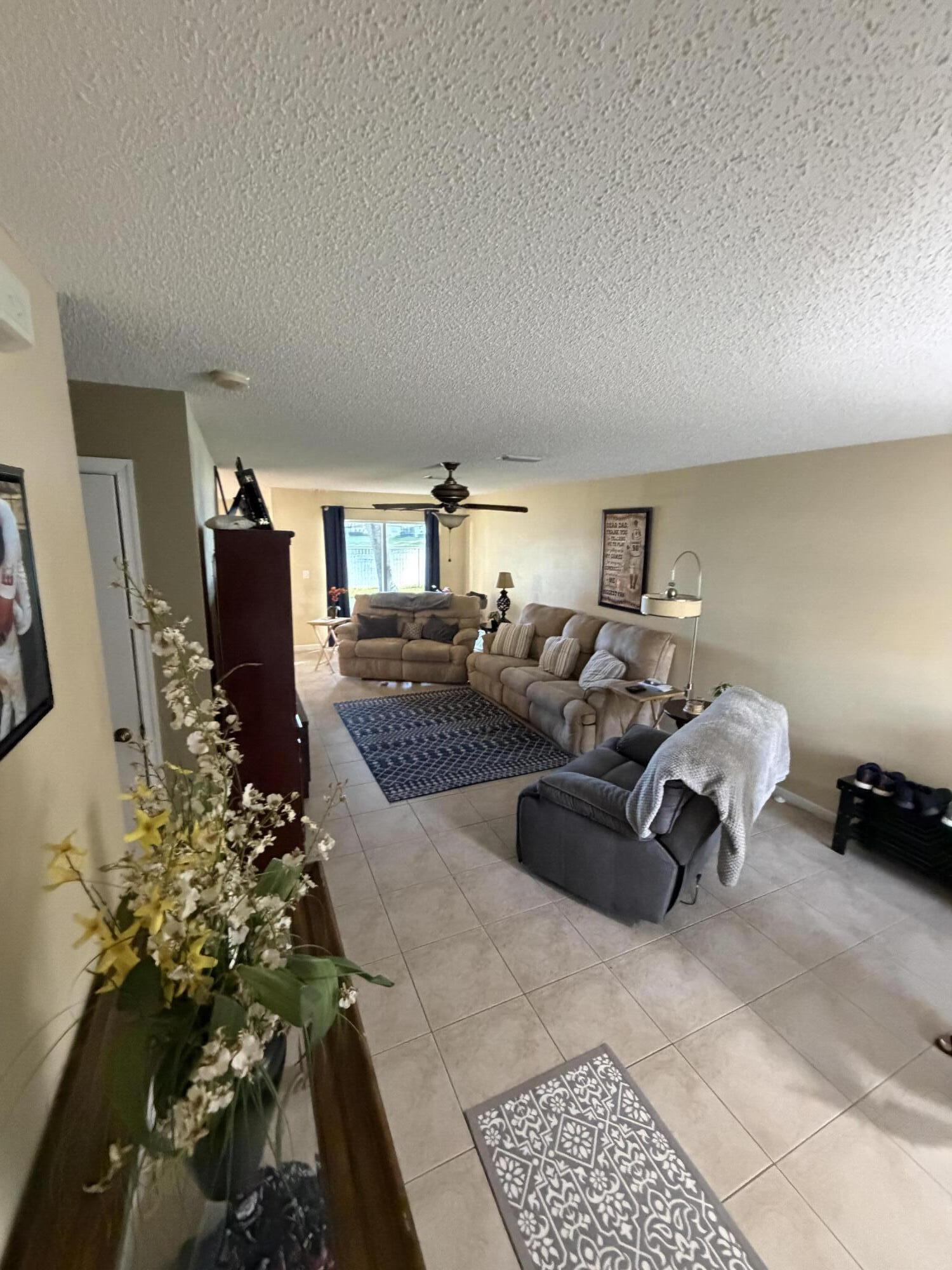 6718 Duval, West Palm Beach FL 33411