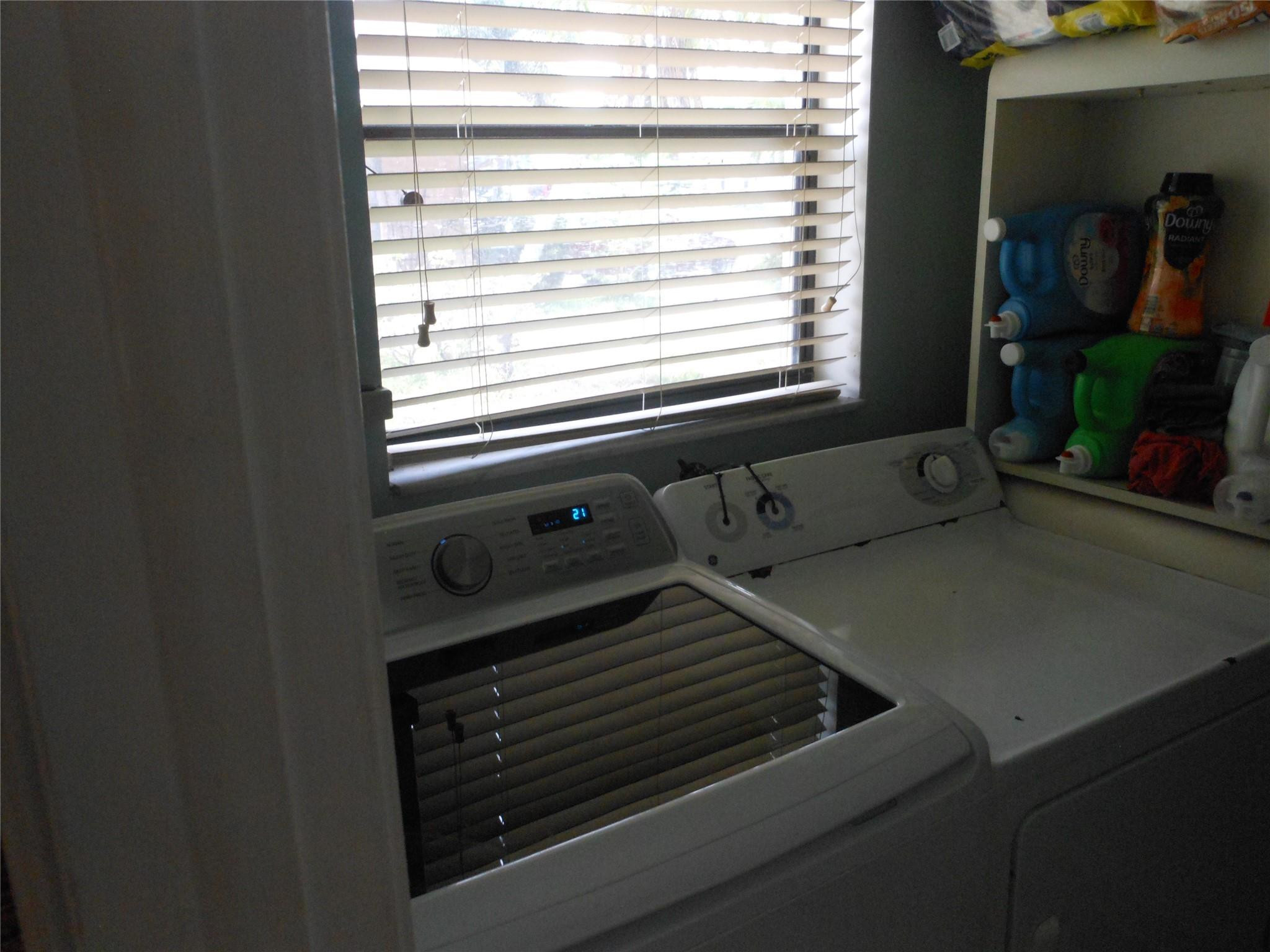8706 NW 83rd, Tamarac FL 33321