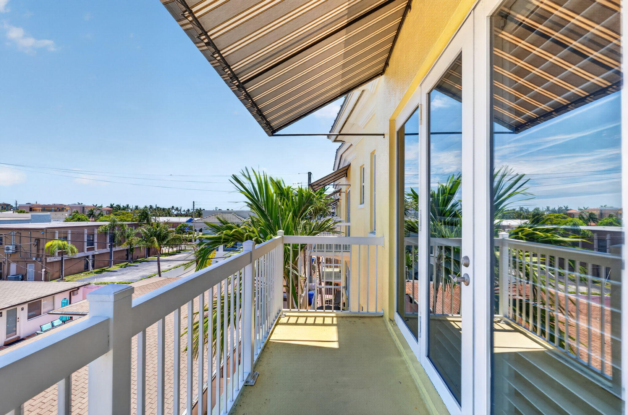 4332 Seagrape #4, Lauderdale By The Sea FL 33308