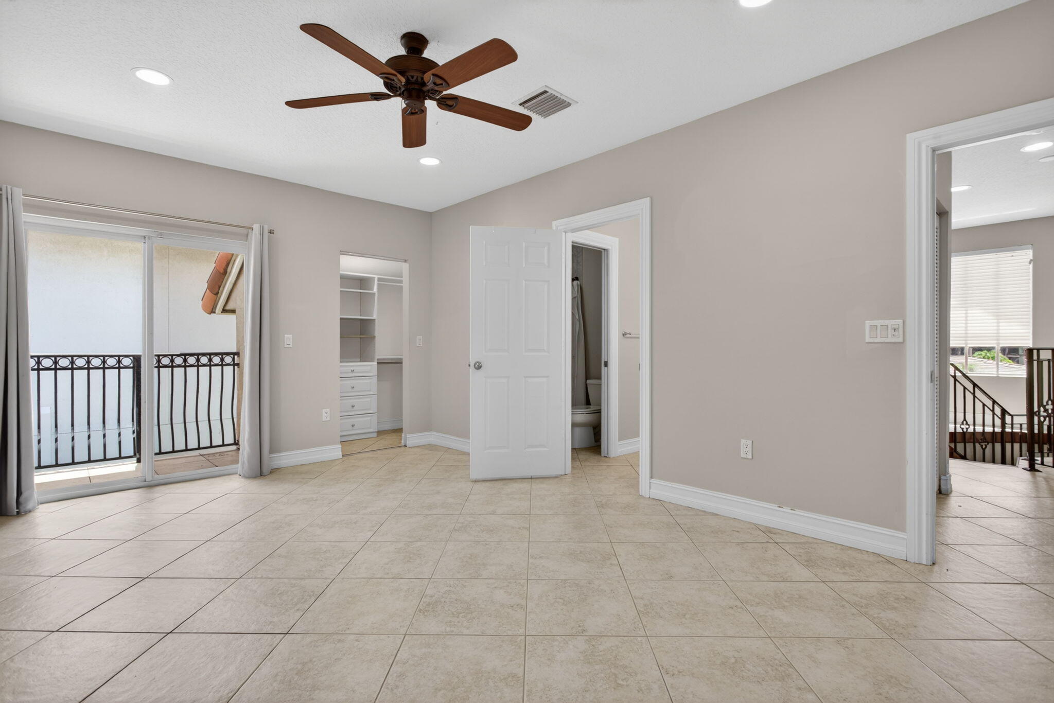 4901 NE 29th, Lighthouse Point FL 33064