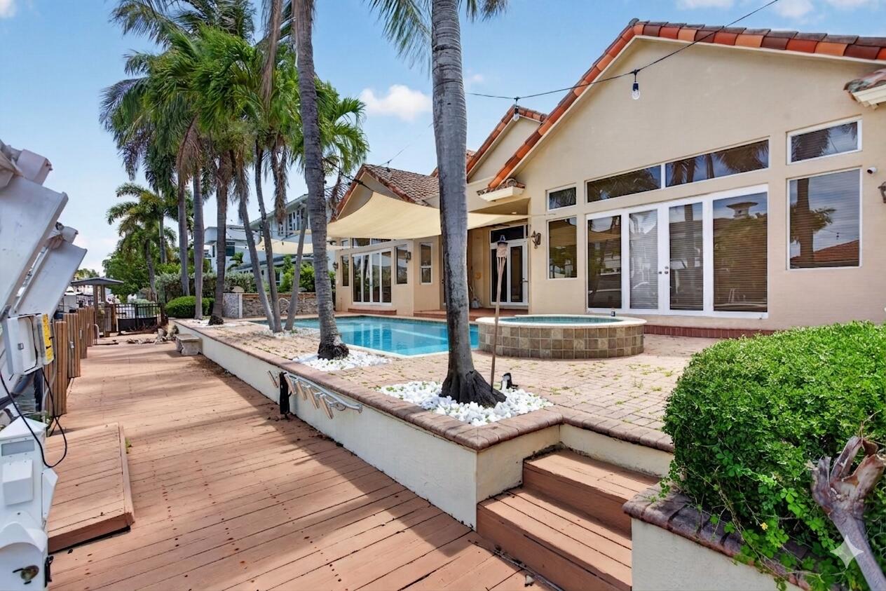 4901 NE 29th, Lighthouse Point FL 33064