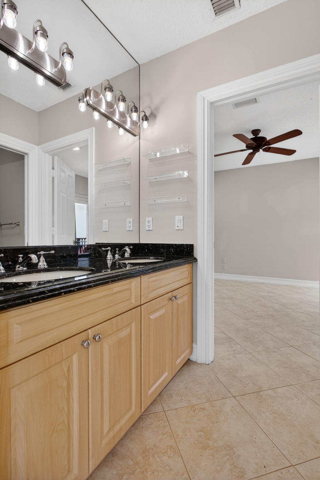 4901 NE 29th, Lighthouse Point FL 33064