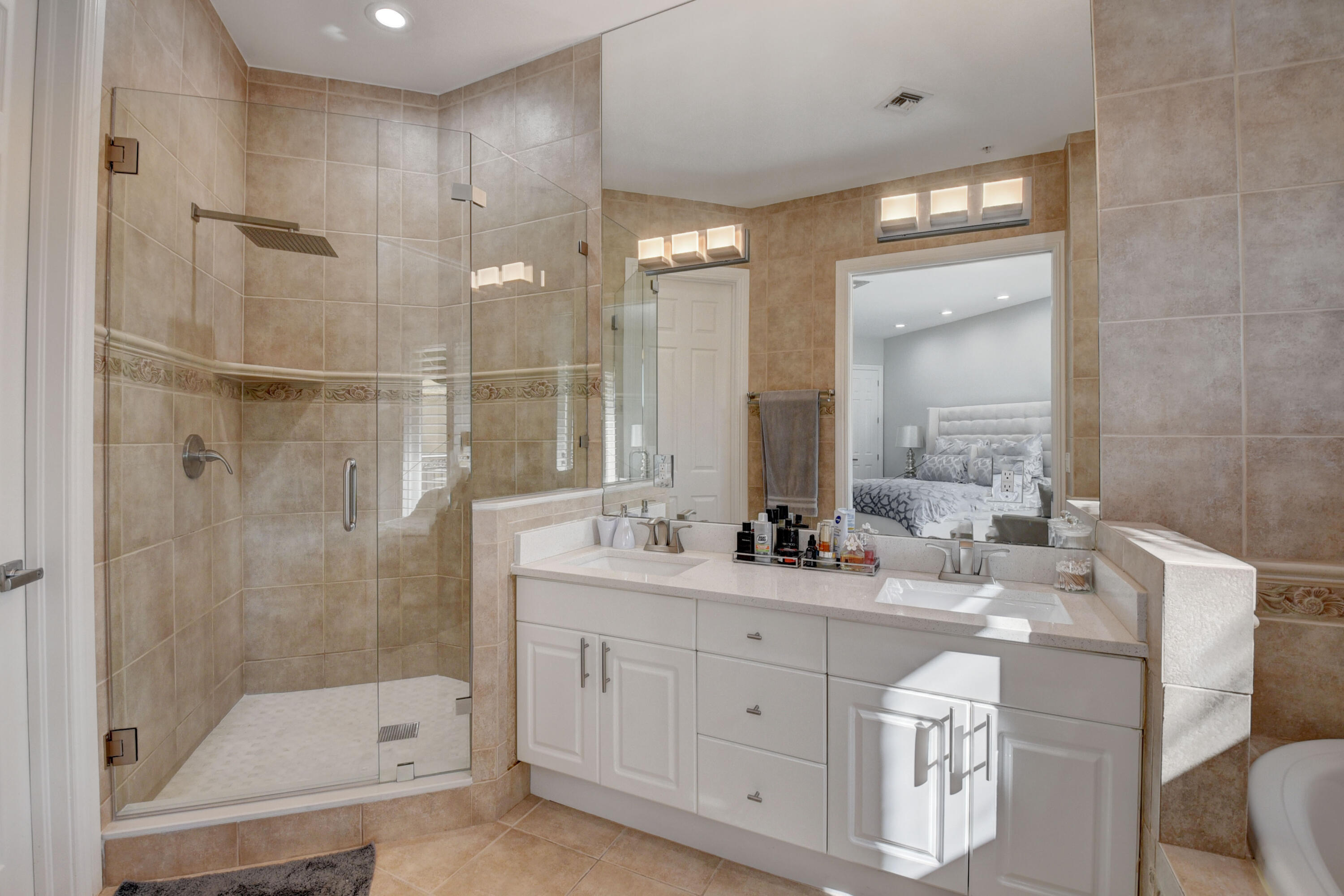 921 Osceola #Unit 4, Boca Raton FL 33432