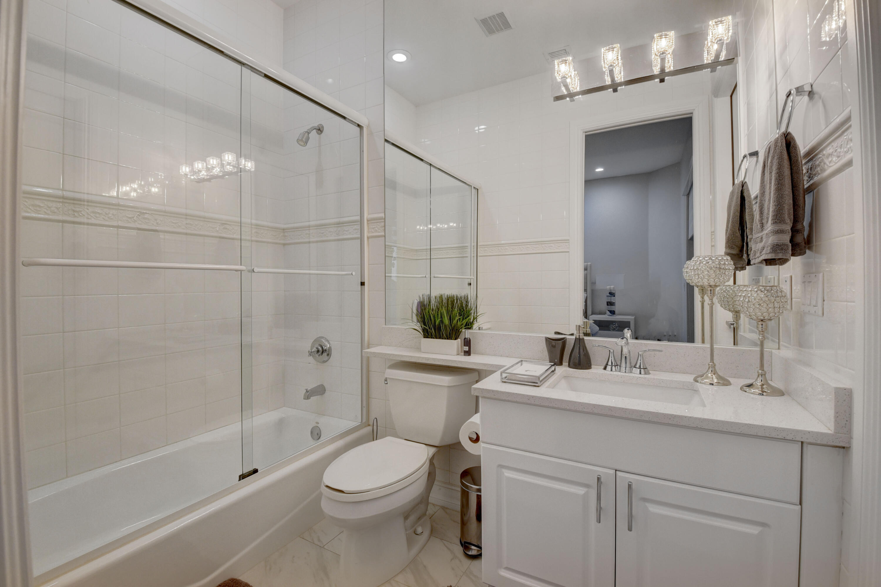 921 Osceola #Unit 4, Boca Raton FL 33432