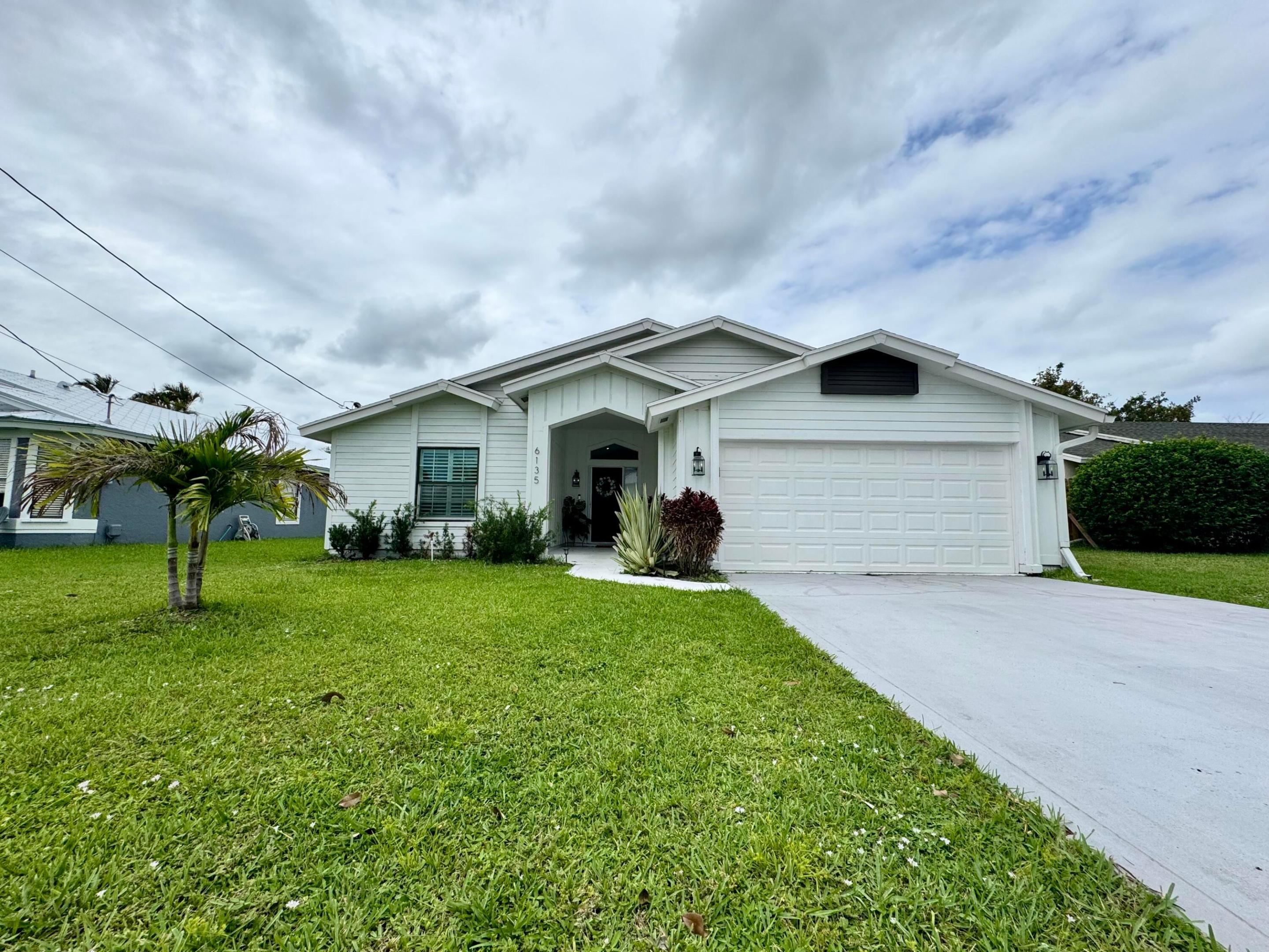 6135 Drake, Jupiter FL 33458