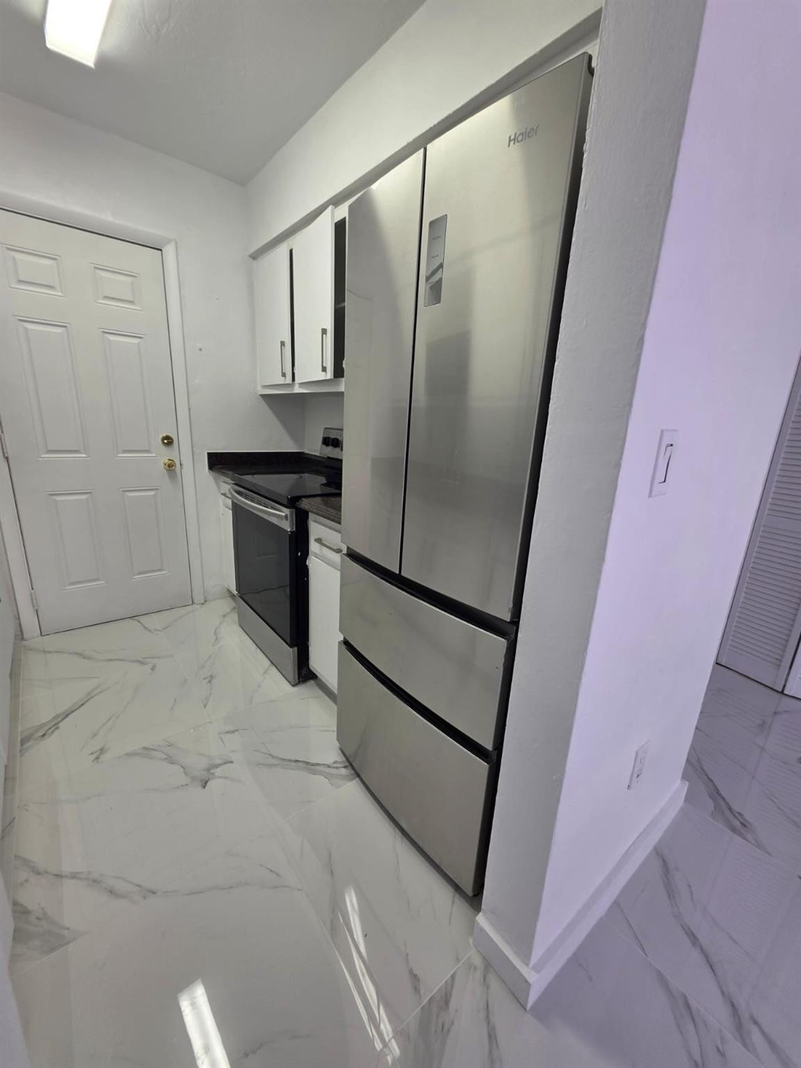 2441 NW 13th #76, Miami FL 33125