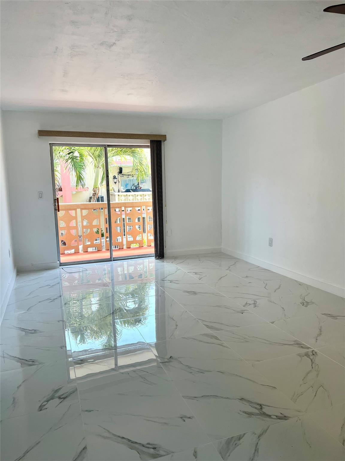 2441 NW 13th #76, Miami FL 33125