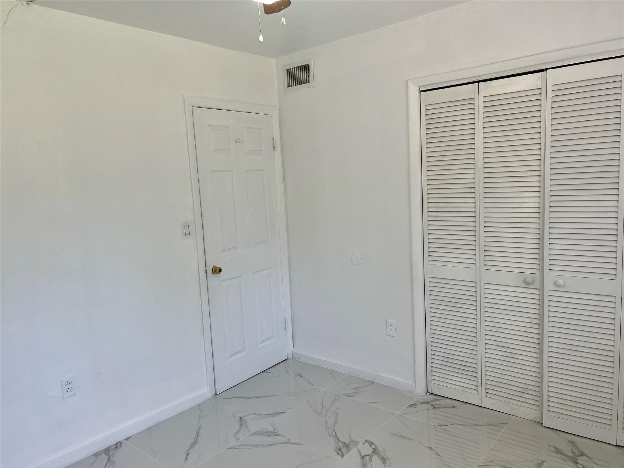 2441 NW 13th #76, Miami FL 33125