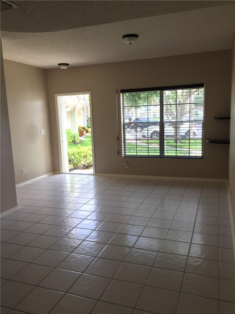 23 Whitehead, Weston FL 33326
