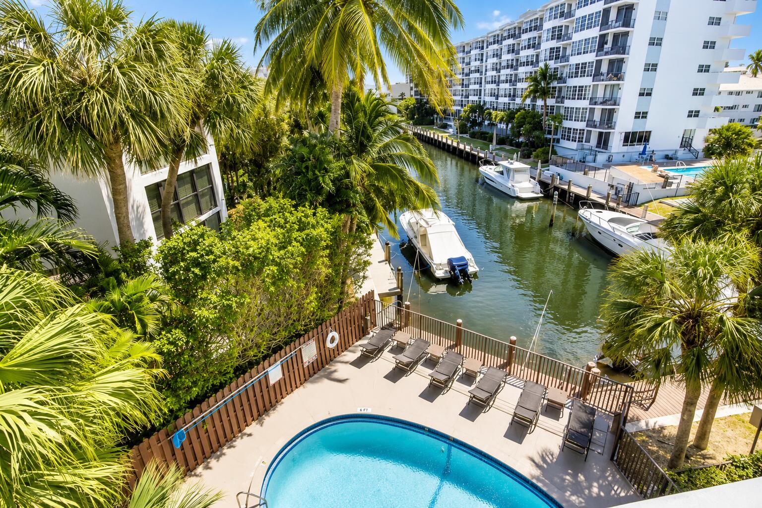 4800 Bayview #306, Fort Lauderdale FL 33308