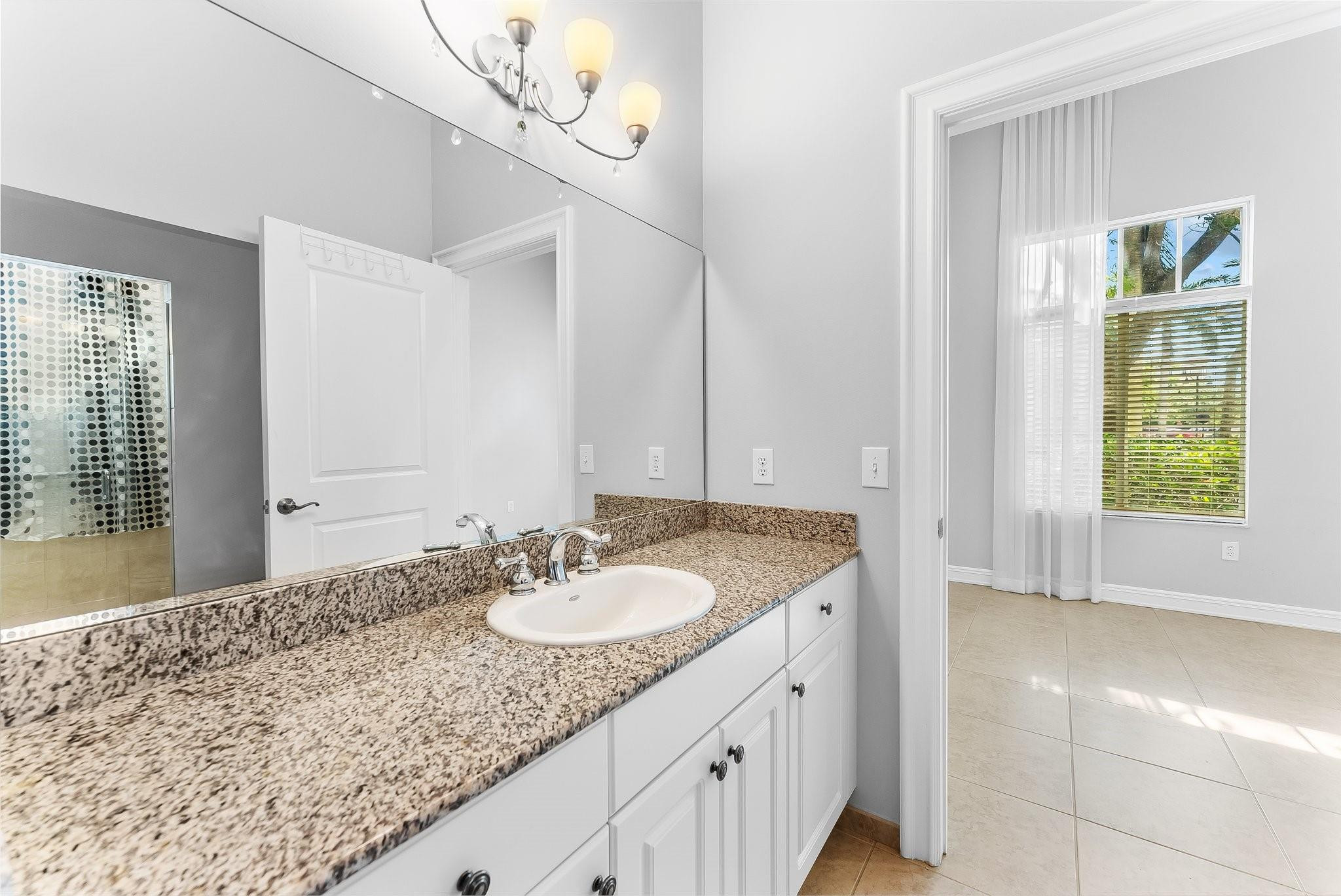 16102 Emerald Estates #101, Weston FL 33331