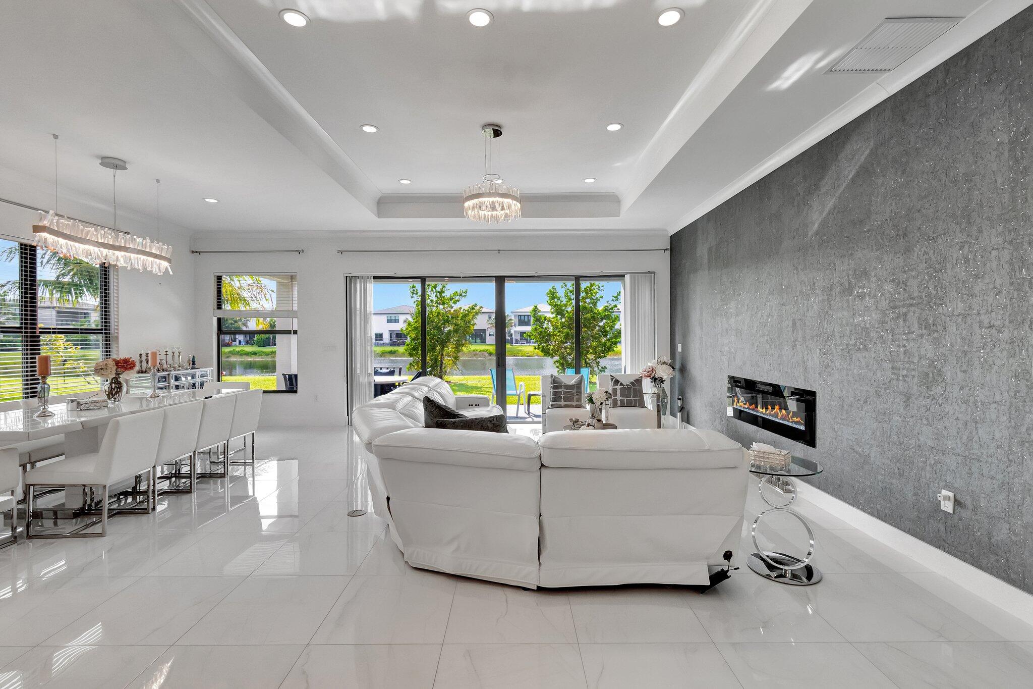 8080 Laurel Falls, Boca Raton FL 33496