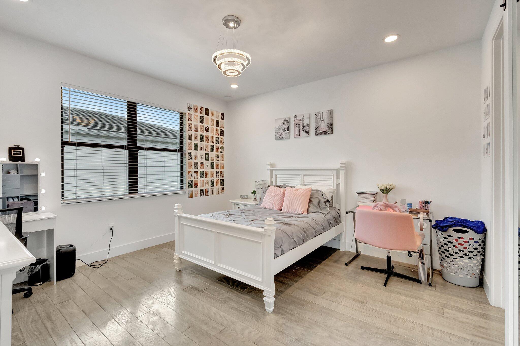 8080 Laurel Falls, Boca Raton FL 33496