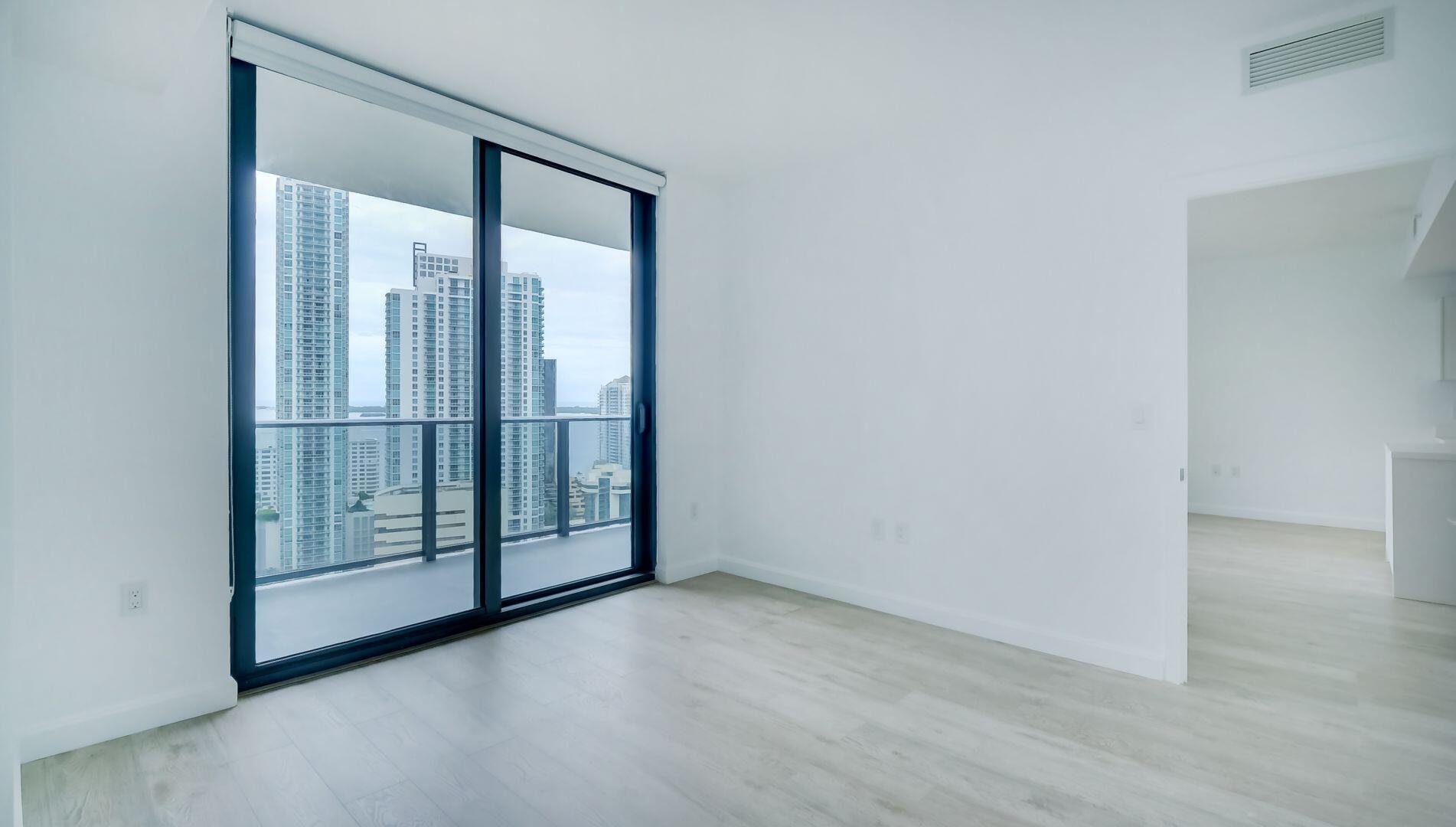 45 SW 9th #2502, Miami FL 33130